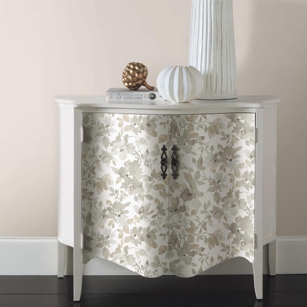 RoomMates Floral Peel and Stick Wallpaper, Removable Self-Adhesive Wall Decor (Light Pink, 28.18 sq ft) 01qoa