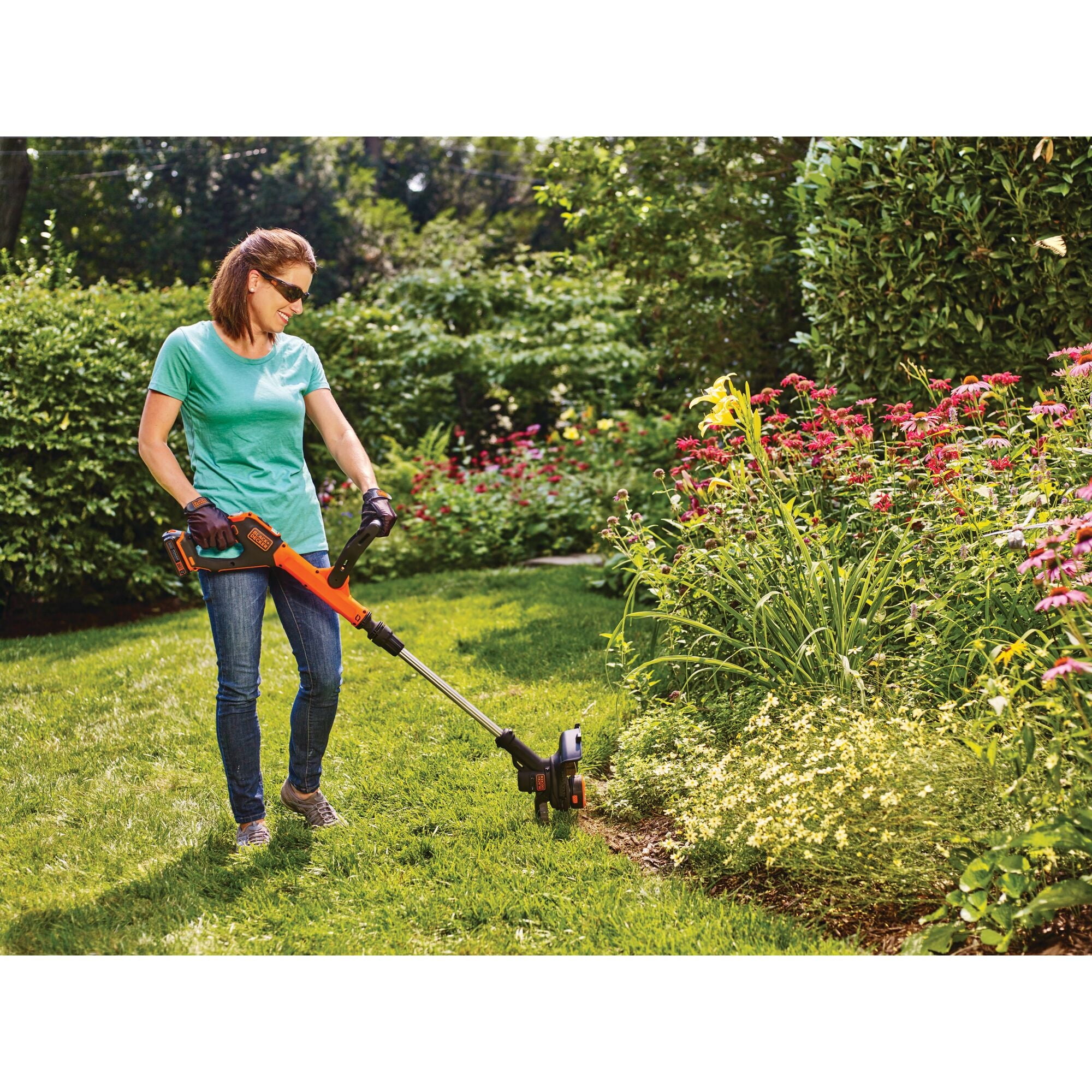 BLACK+DECKER 20V MAX Cordless String Trimmer and Edger Kit (Black, 12 in) iptol