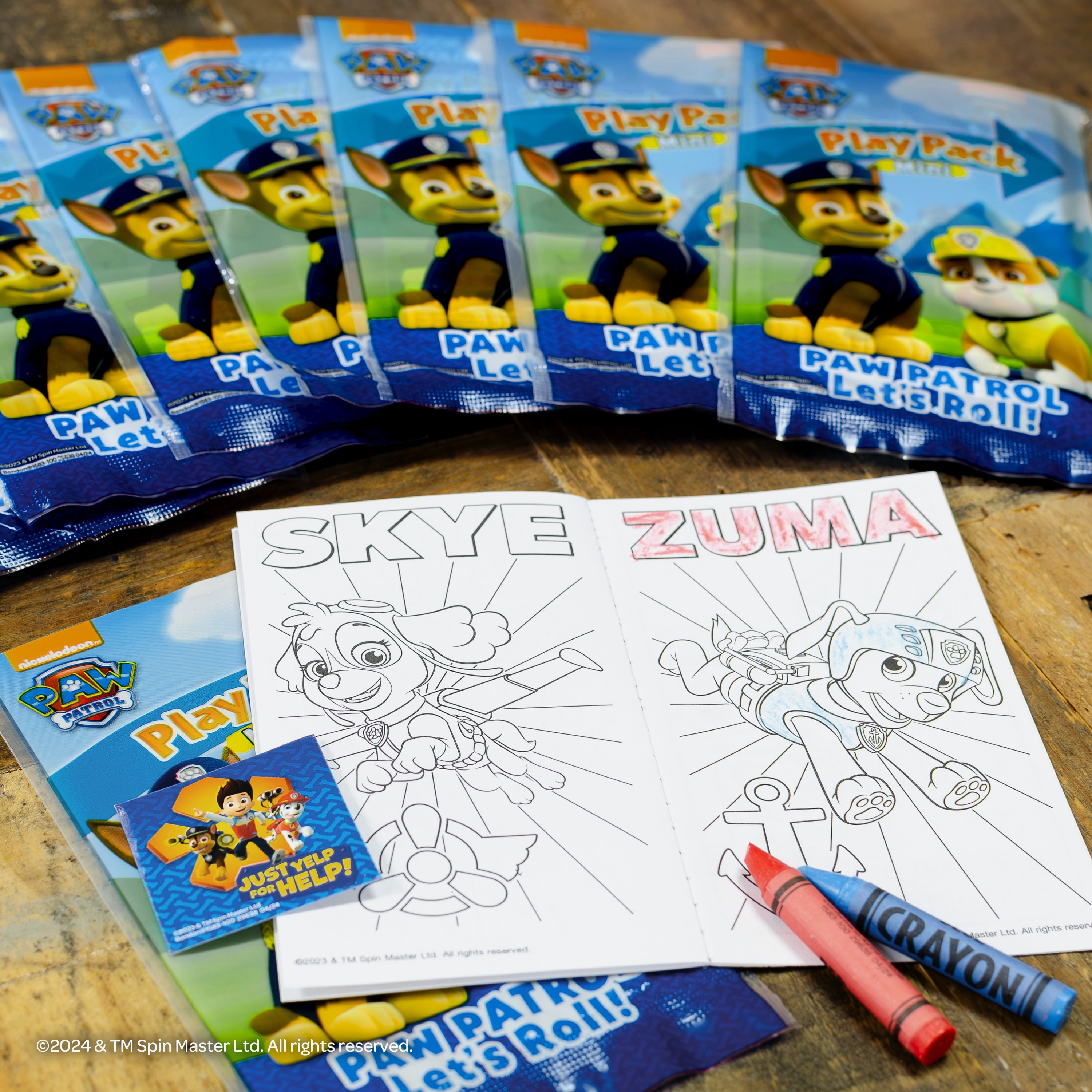 PAW Patrol Mini Coloring Activity Set with Crayons and Stickers (8 Pack, 3.5 in x 5.75 in) slecn