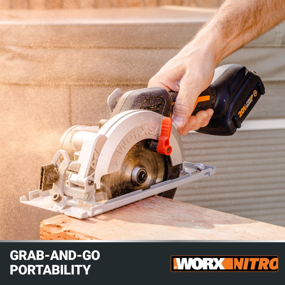 WORX WX531L 20V Power Share WORXSAW 4.5 in Cordless Compact Circular Saw (Black) grjpz