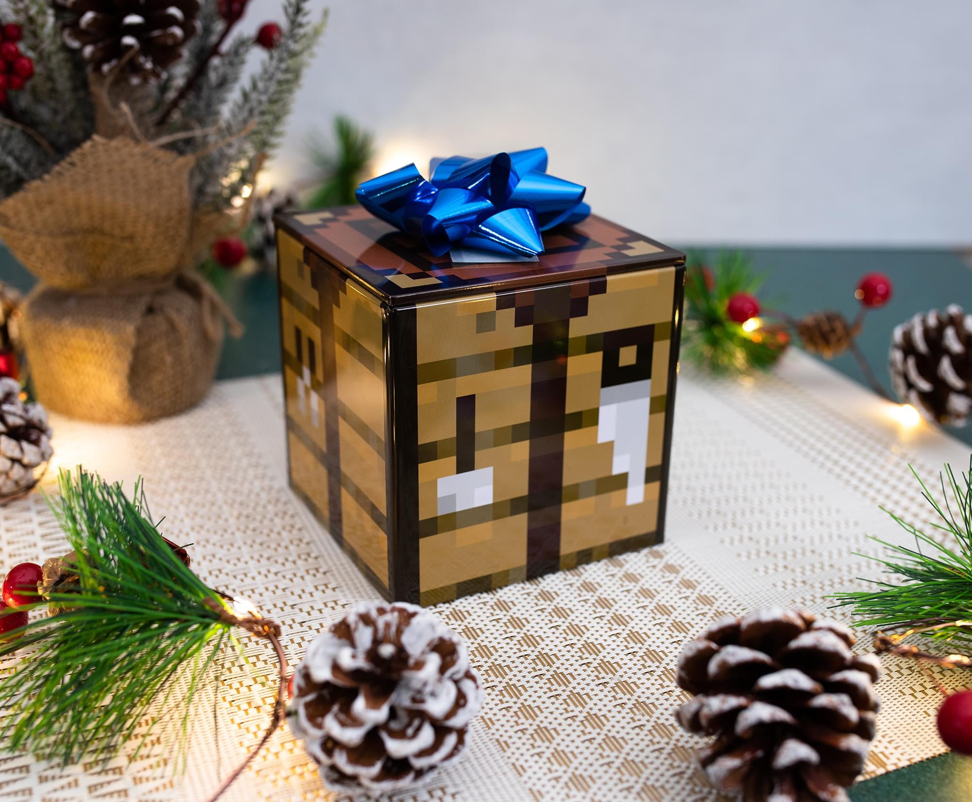 Minecraft Crafting Table Metal Storage Box Organizer with Lid (Brown, 4 in) boezd