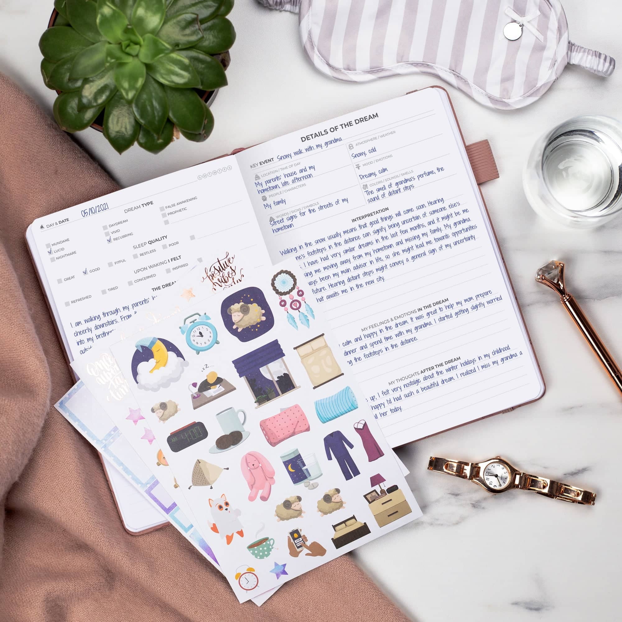 Clever Fox Dream Journal with Guided Prompts and Sleep Tracker (Gold, 5.8 in x 8.3 in) z40cz