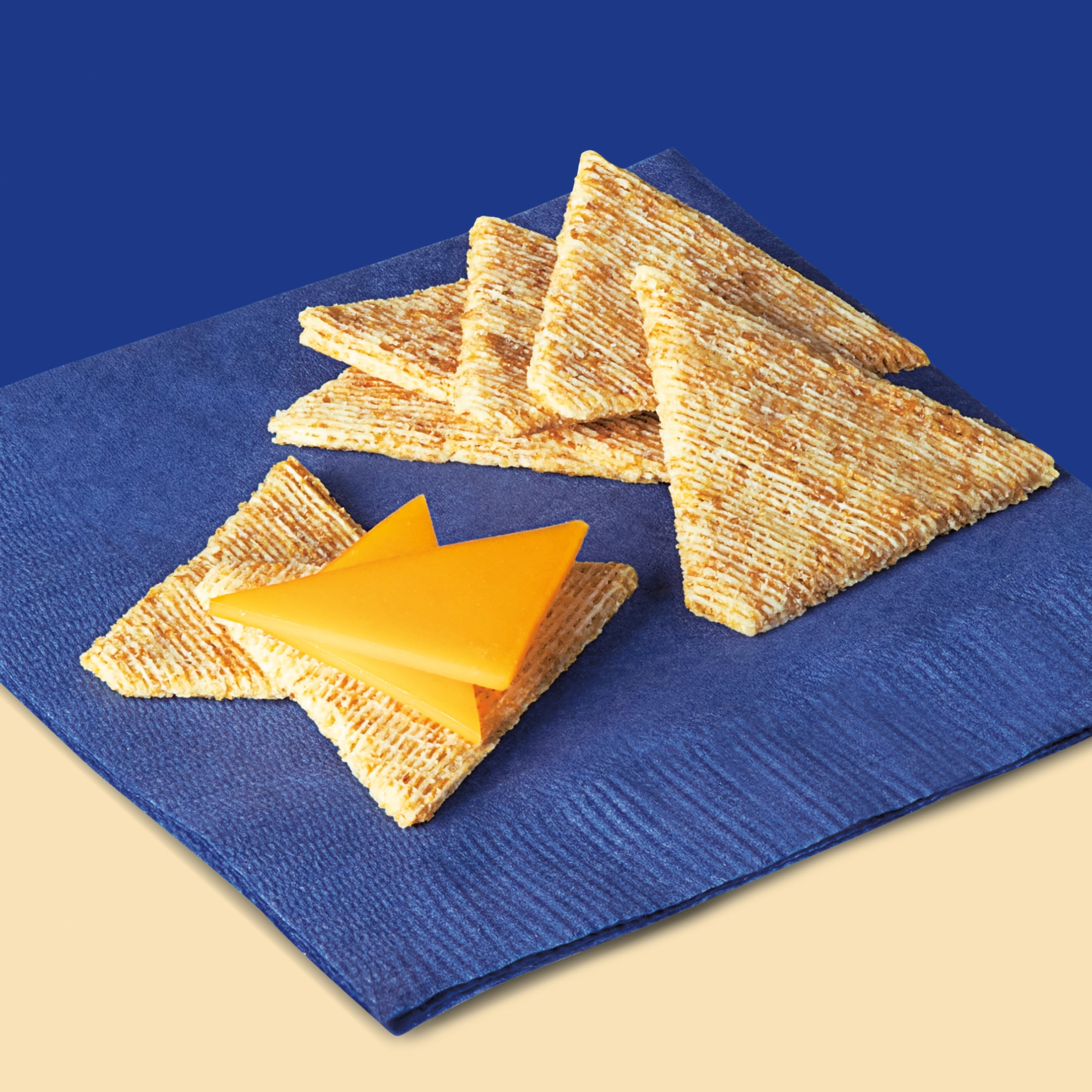 Triscuit Thin Crisps Original Whole Grain Wheat Crackers (4 Pack, 7.1 oz) 2yo28