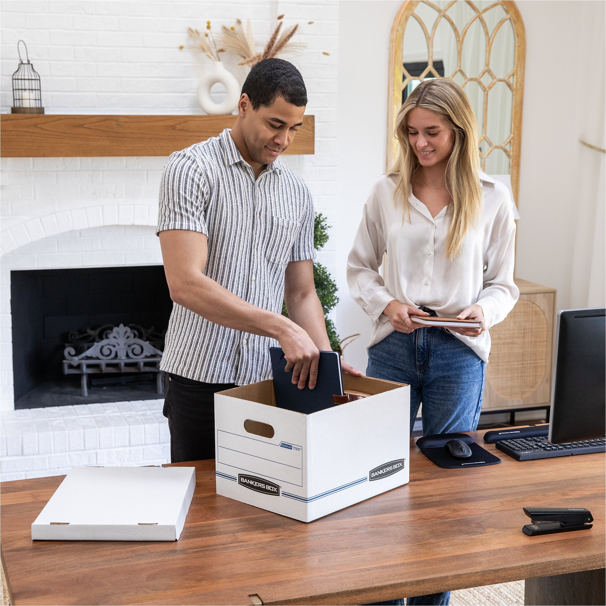 Bankers Box Basic Duty Letter/Legal File Storage Box with Lids (White, 10 Pack, 10 in x 12 in x 15 in) l3f60