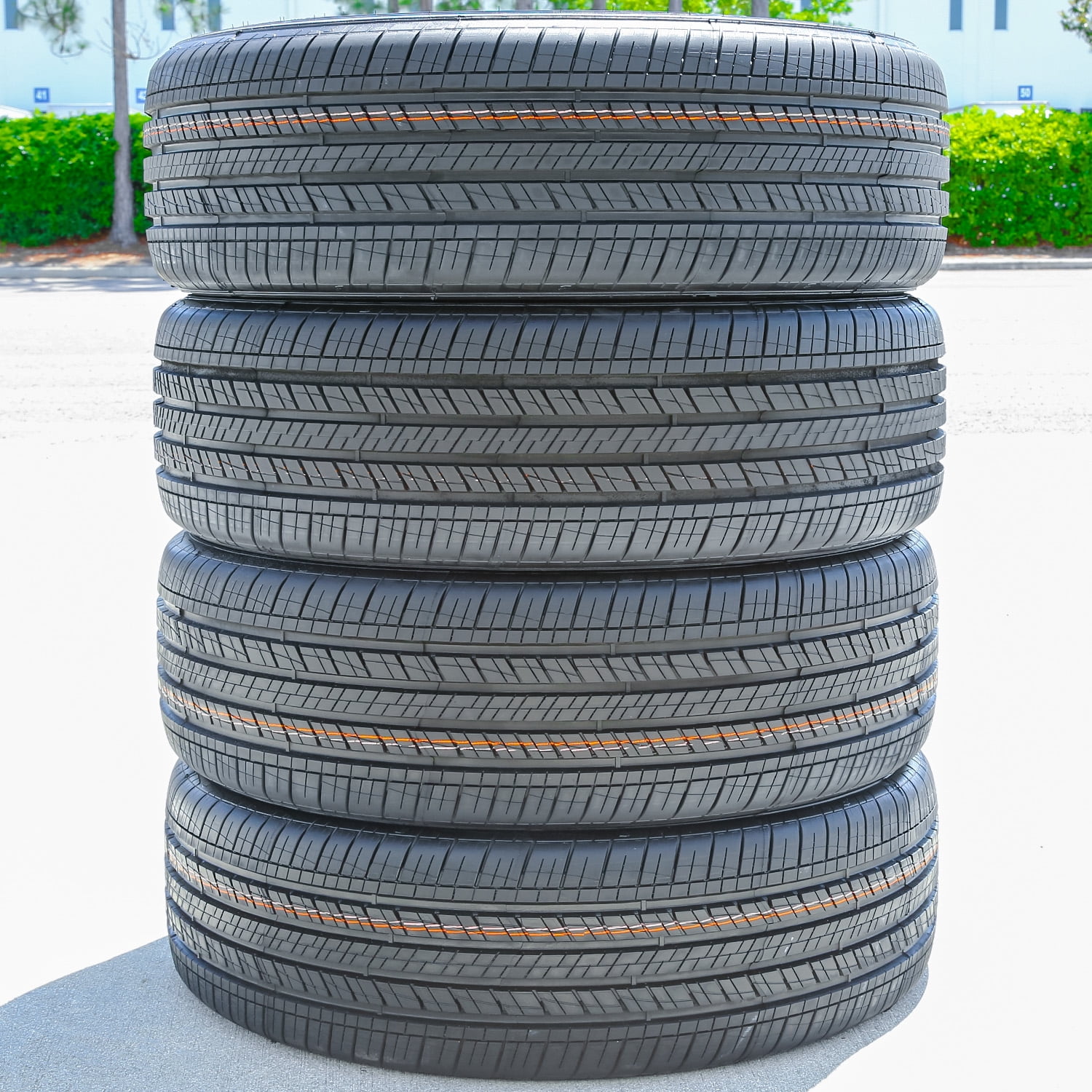 Goodyear Assurance Finesse All-Season Tires (225/65R17, Set of 4) 6qroy