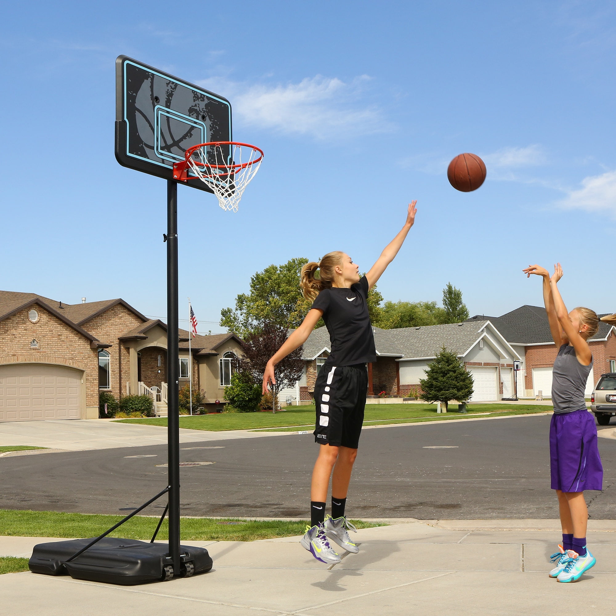 Lifetime 44-Inch Impact Portable Basketball Hoop System with Telescoping Height Adjustment (44 in) tnieo