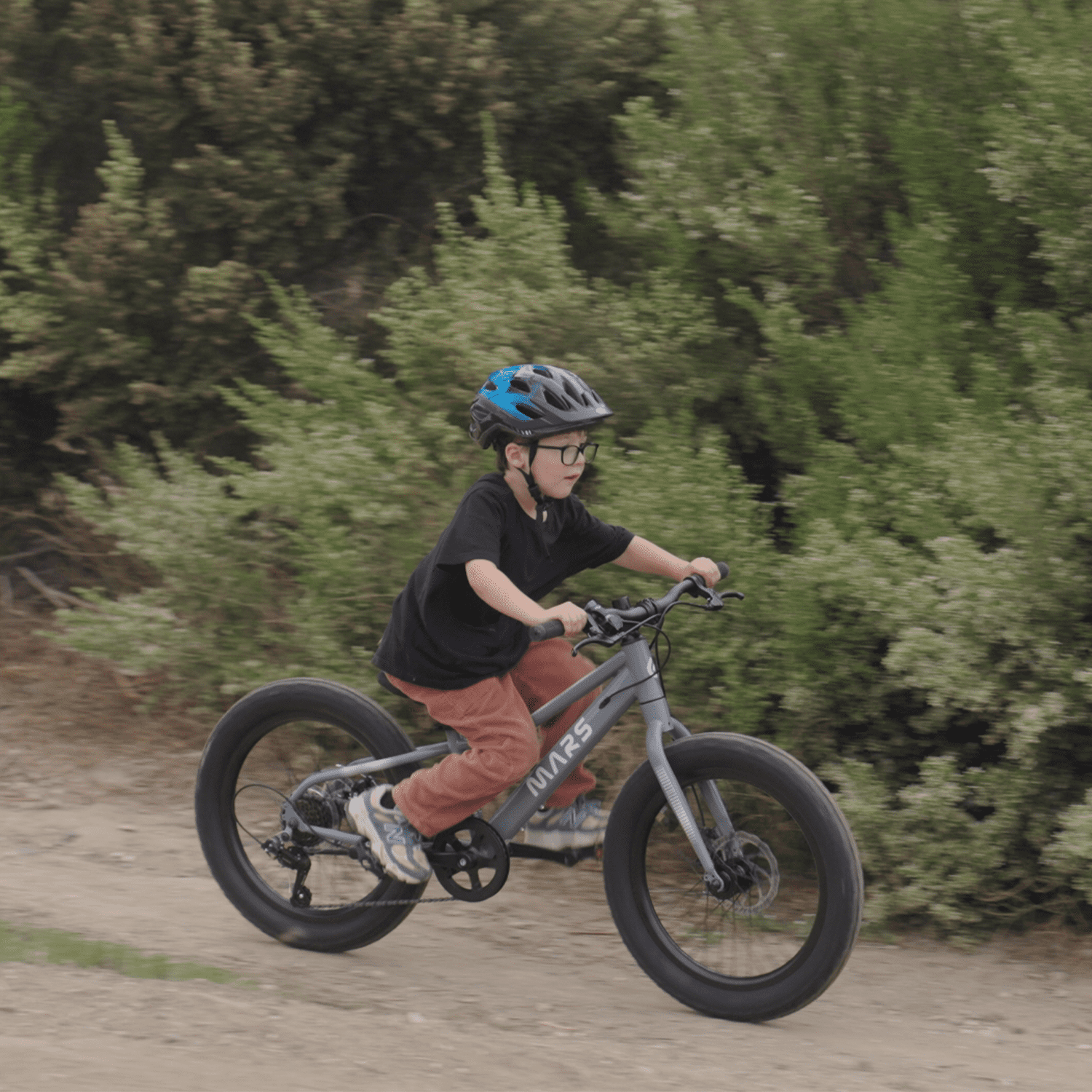 Glerc Mars Kids Mountain Bike, All-Terrain Fat Tire Bicycle with 6-Speed Drivetrain (Gray, 24 in) 6jbyy