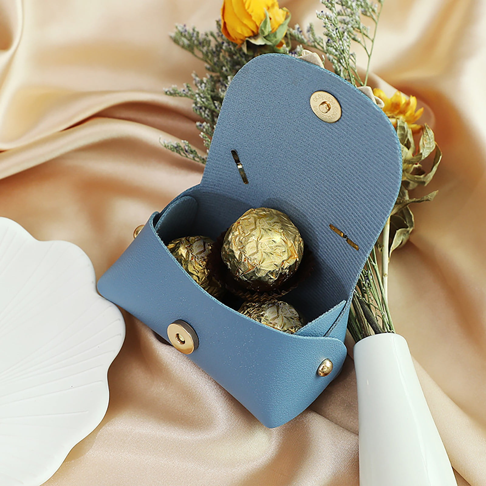 Nomeni Handheld Leather Candy Bag Elegant Wedding Favor Gift Box (Blue, 4.7 in x 3.5 in) wqs1a