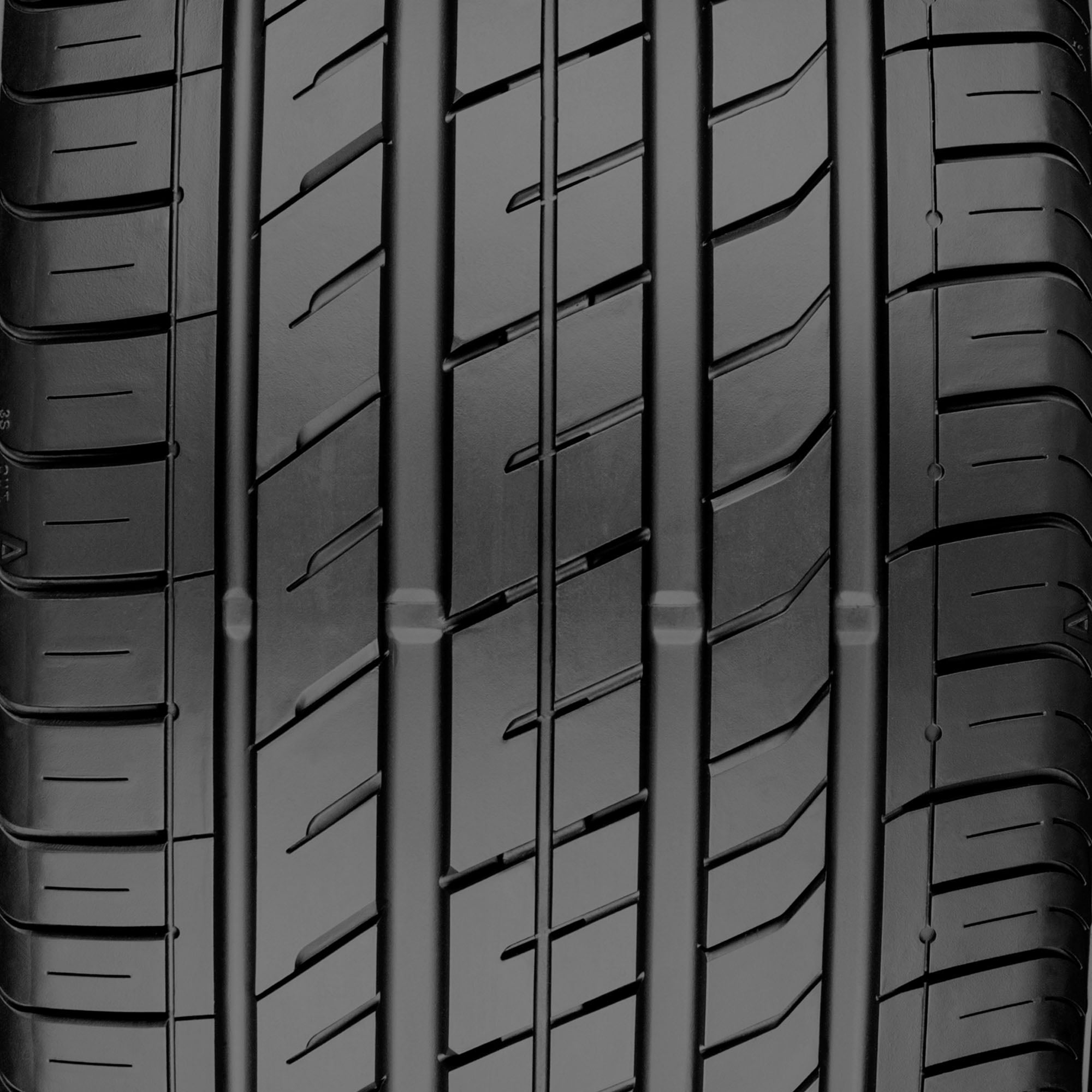 Nexen N Fera SU1 Ultra High Performance Passenger Tire (Black Sidewall, 245/40R20) 56643
