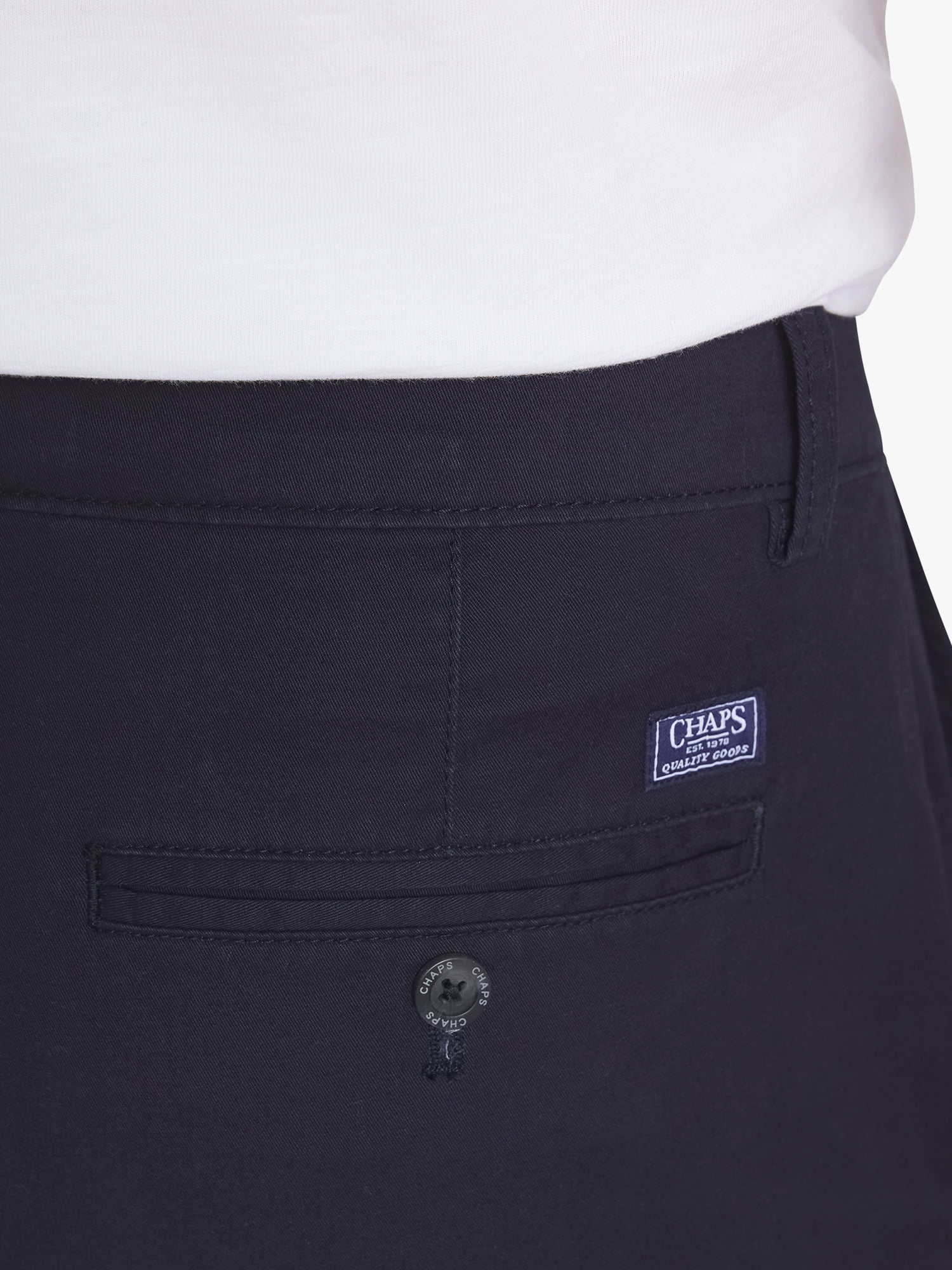 Chaps Men's Flat Front Casual Shorts (Blue, 30-42) sn8wj