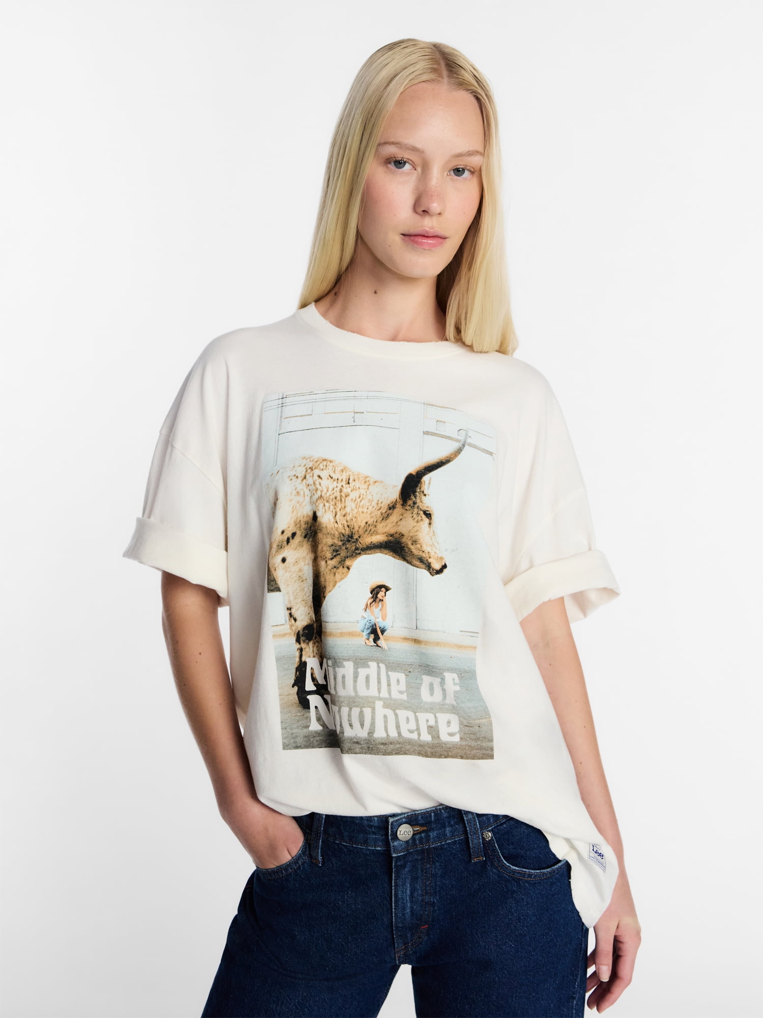 Kacey Lee Women's Middle of Nowhere Graphic Tee, Relaxed Fit Cotton Crewneck (XS-XXL) iu1f7