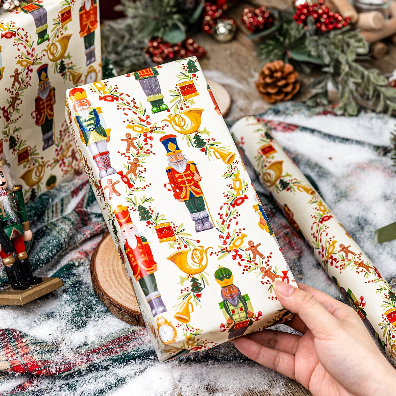 HOMERAL Christmas Wrapping Paper Roll, Nutcracker and Wreath Pattern Gift Wrap (Gold, 17 in x 33 ft) rxeff