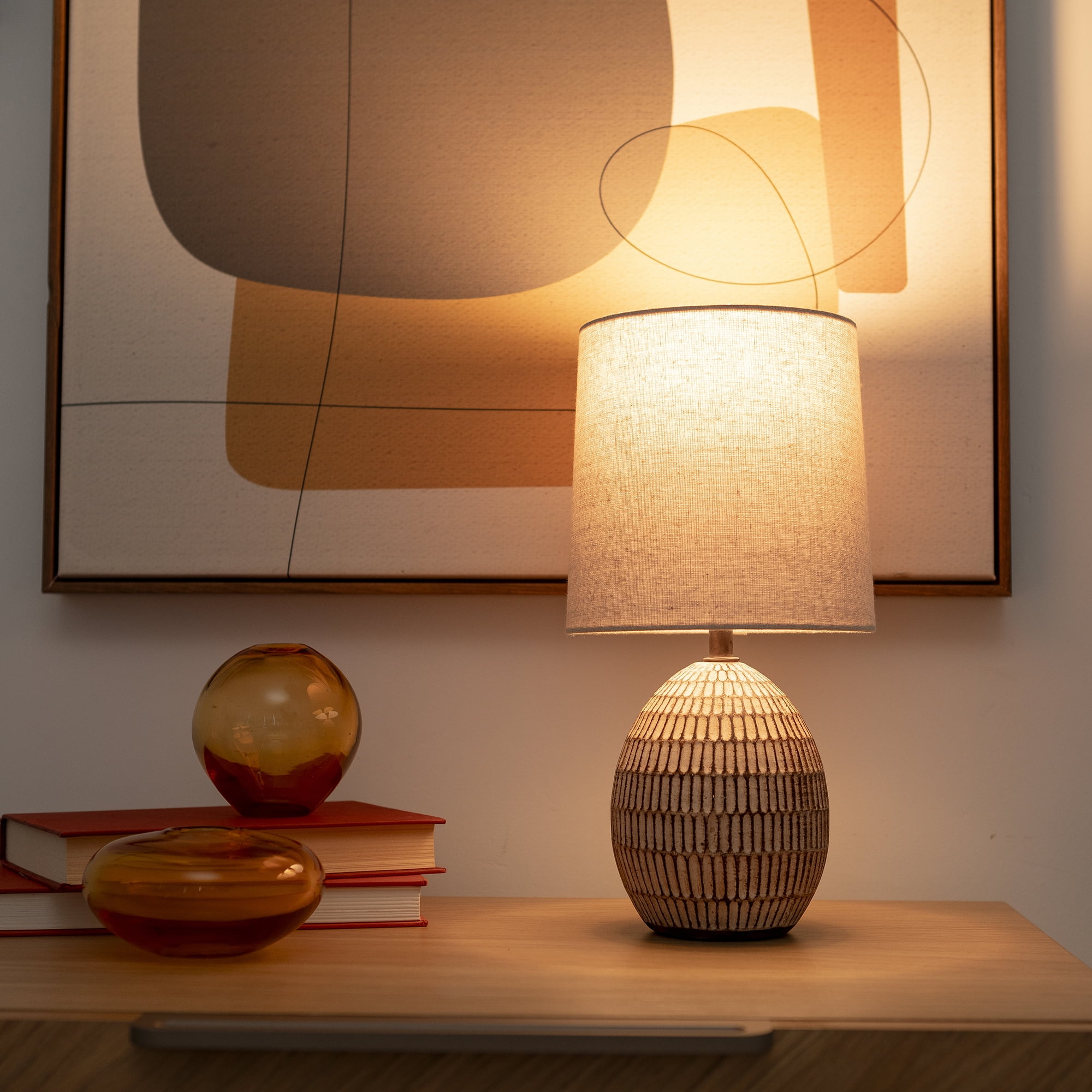 Simple Home Bohemian Ceramic Table Lamp, Carved Accent Light with Fabric Shade (Beige, 12.75 in) h3kg7