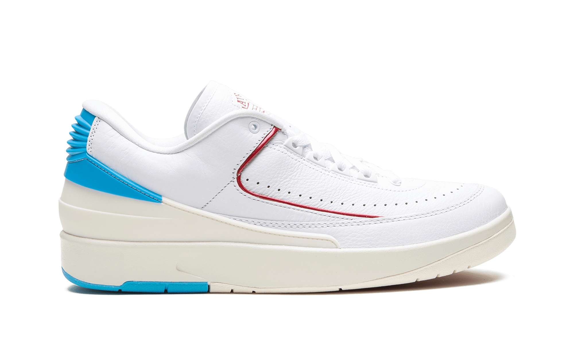 Jordan 2 Retro Womens NC to Chi Basketball Shoes (White, 8 US) vk4pa