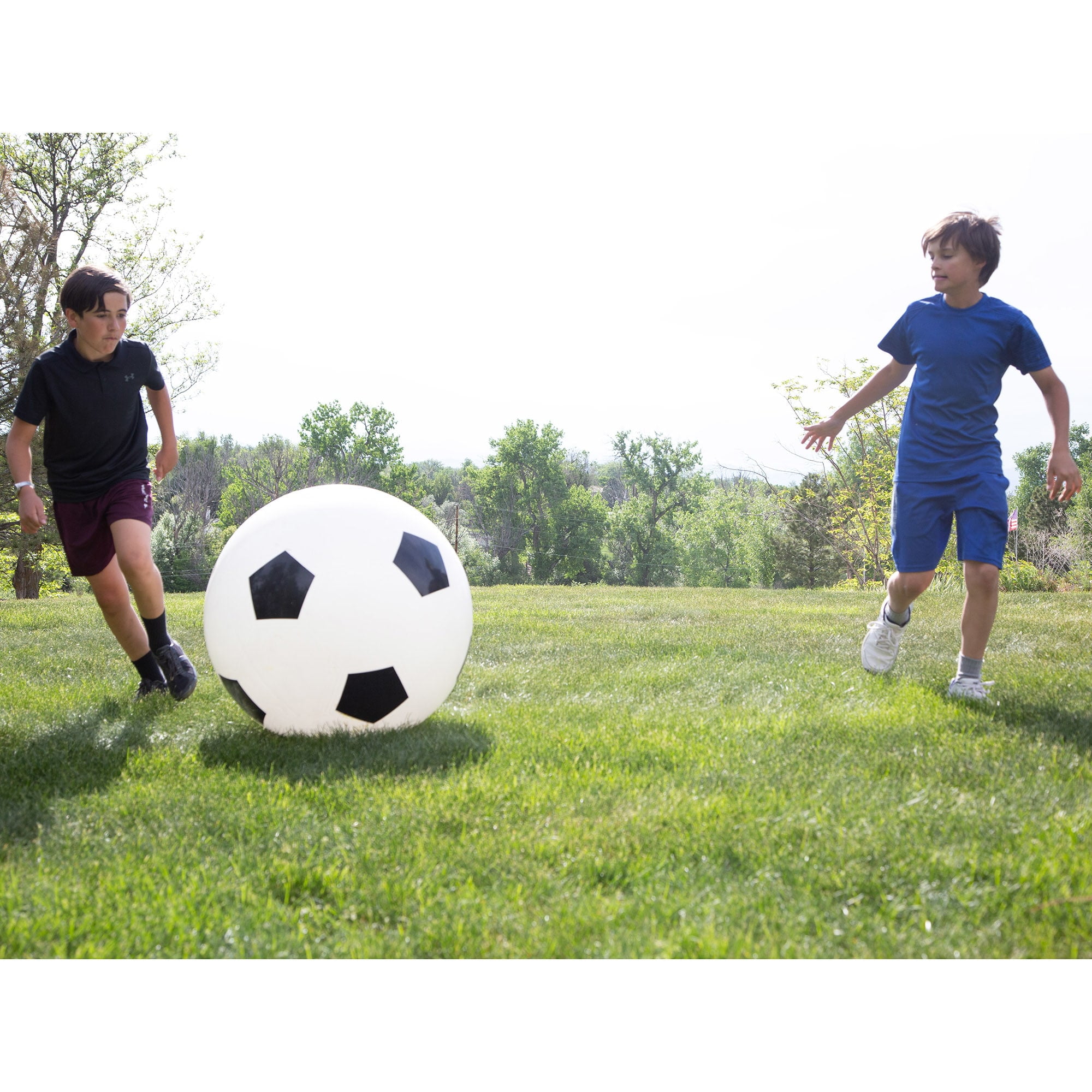 Do-U-Play Jumbo Soccer Ball Inflatable Outdoor Sports Toy (White, 30 in) brirn