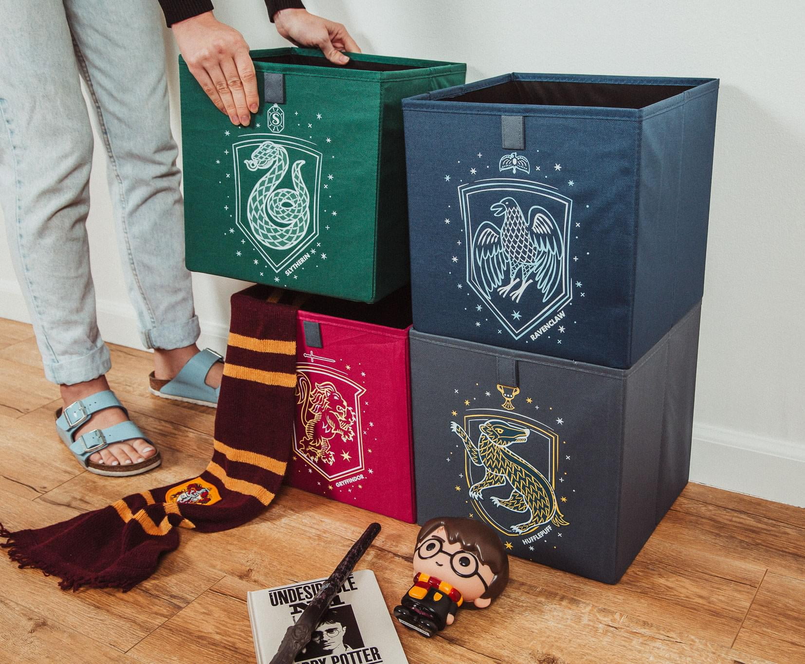 Harry Potter Hogwarts Houses Storage Bin Cube Organizers (Multi-Color, 11 in, Set of 4) ctxfg