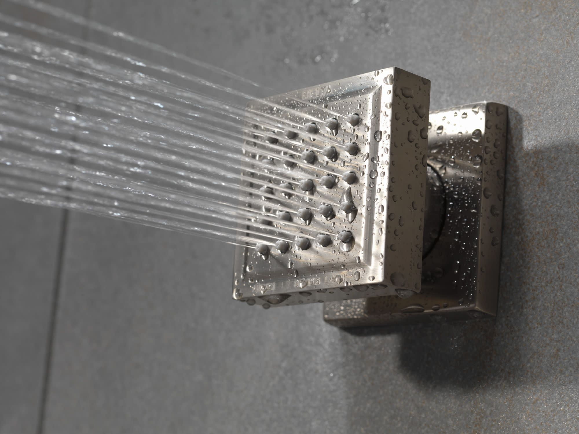 Delta Faucet 50150 Single Function Square Body Spray with Lumicoat Chrome Finish (1.75 GPM) sehye