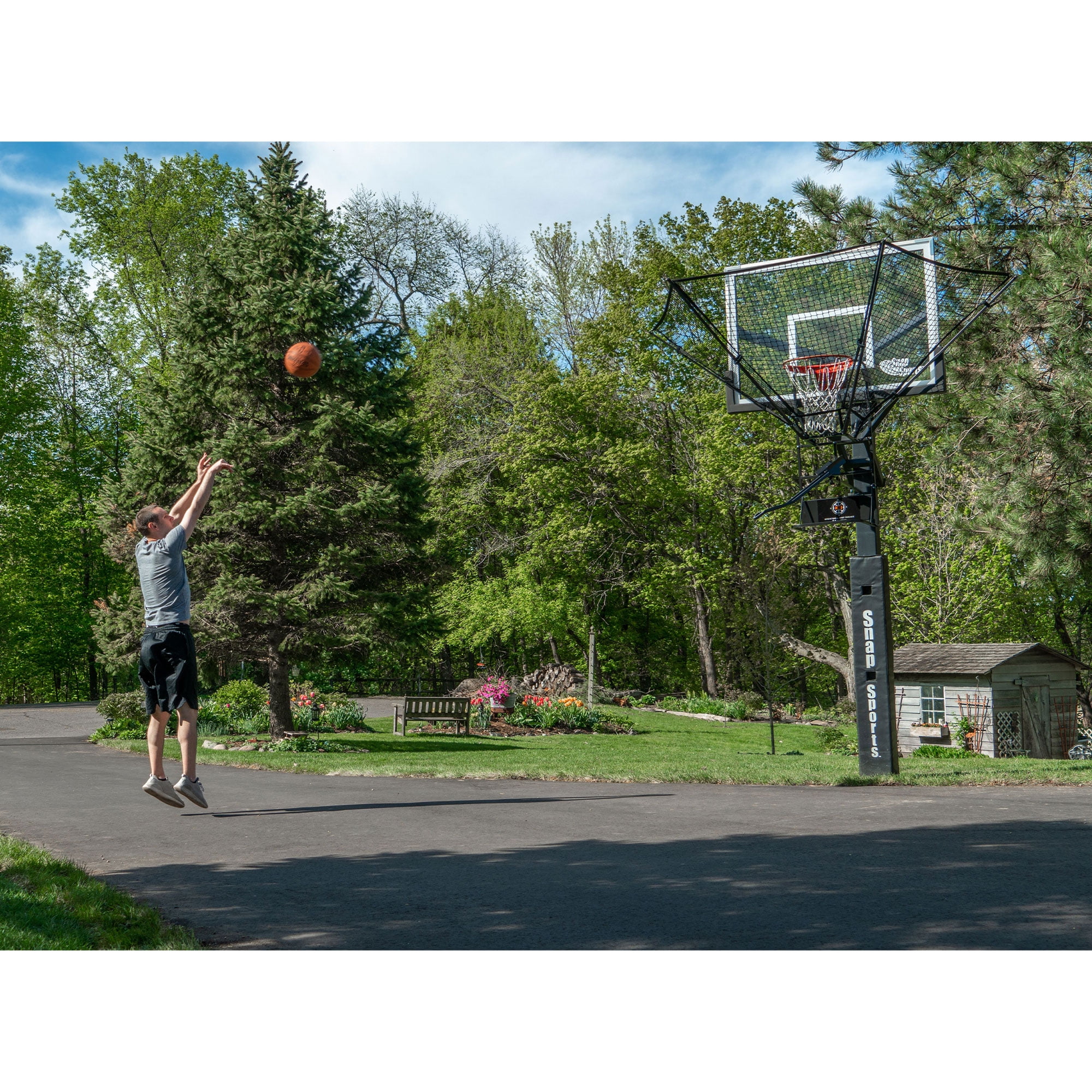 Dr. Dish iC3 Basketball Shot Trainer Rebounder System (Black, 35 lb) 2hye9