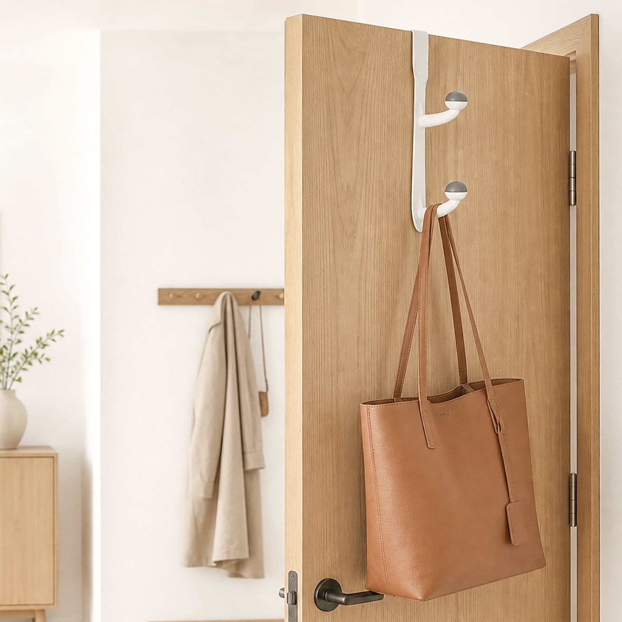 Mainstays Over the Door Rubber Grip Hooks for Closet and Bathroom Storage (White, 2 Pack) l9uys