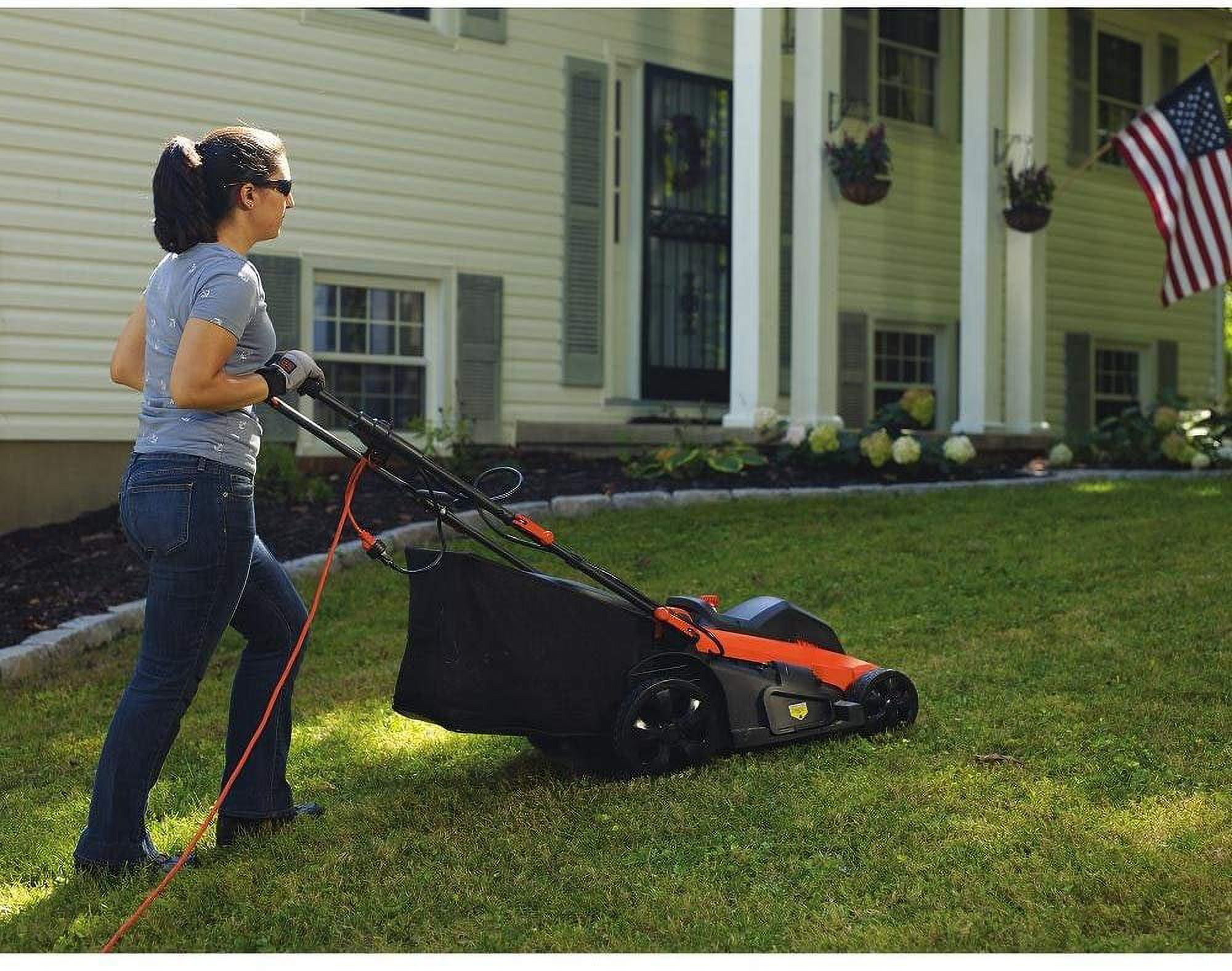 BLACK+DECKER MM2000 13 Amp Corded Lawn Mower (Black, 20 in) gl58n