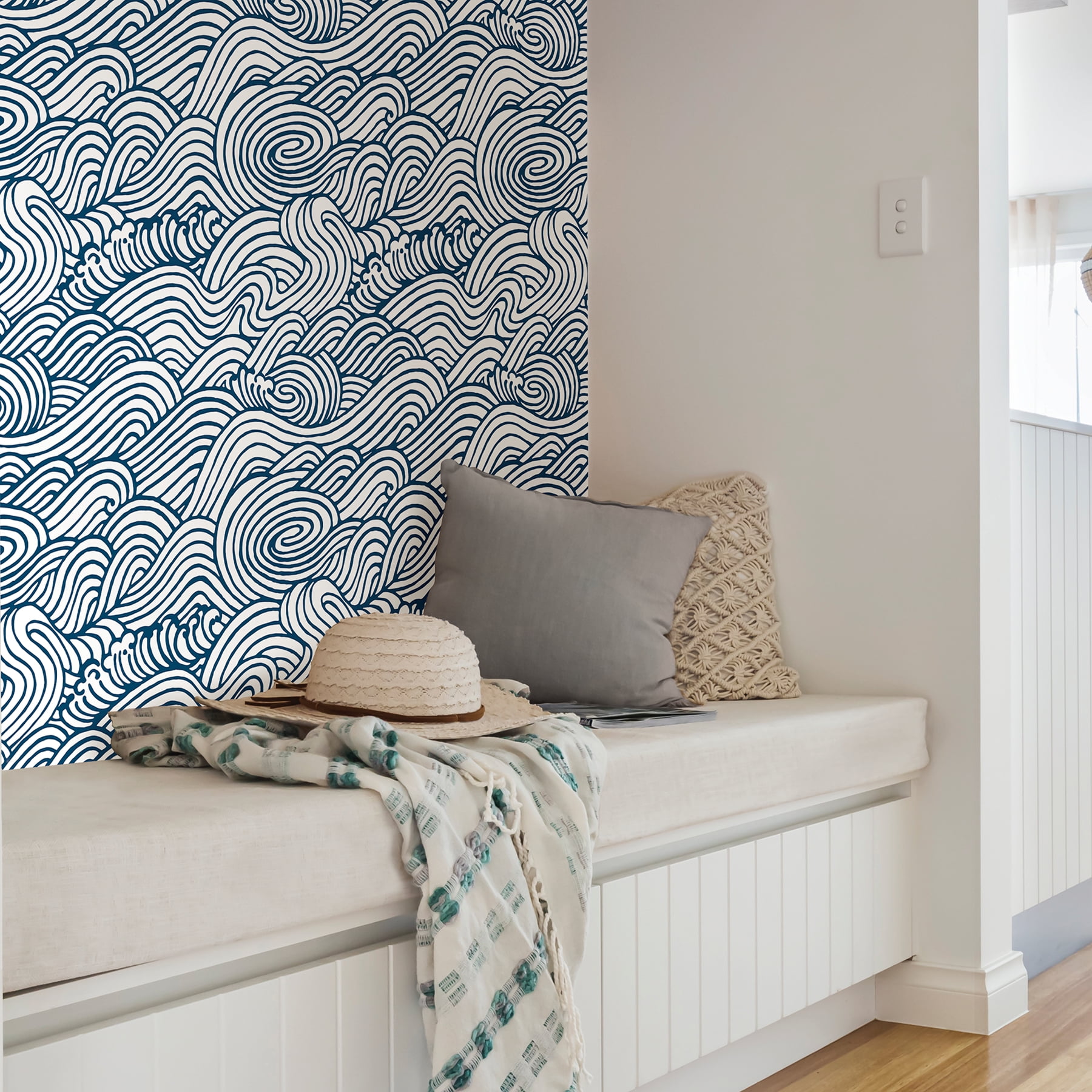 NuWallpaper Saybrook Peel and Stick Wallpaper (Navy, 216-in x 20.5-in) qo5c1