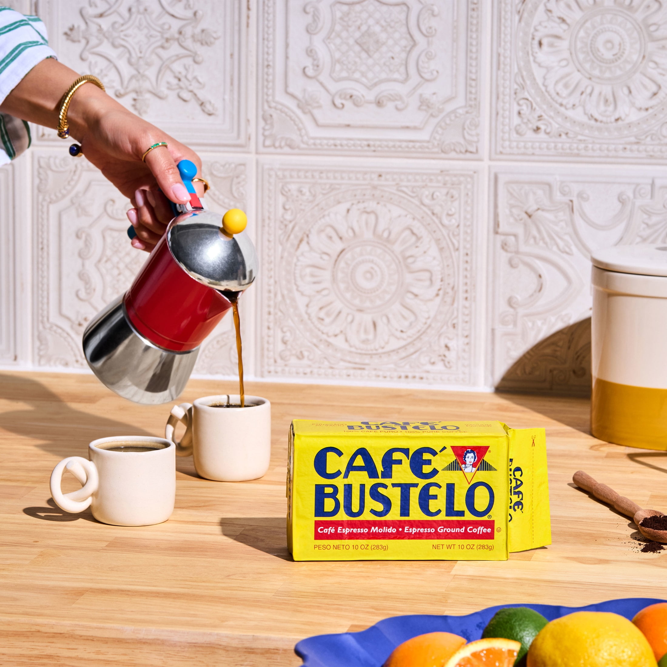 Cafe Bustelo Espresso Style Dark Roast Ground Coffee (10 oz) 0e6m6