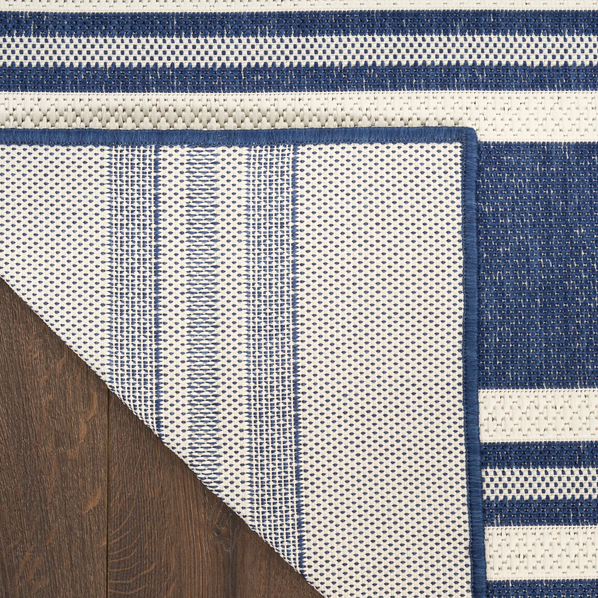 Nourison Horizon Indoor/Outdoor Modern Area Rug (Navy, 6 ft x 9 ft) 7nzg7