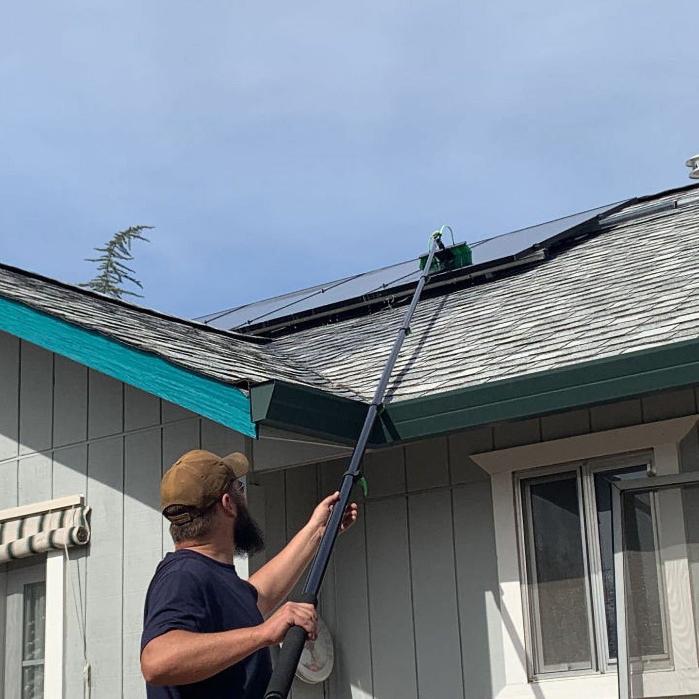 EquipMaxx Telescopic Water Fed Pole Kit for Window and Solar Panel Cleaning (30 ft) wll8x