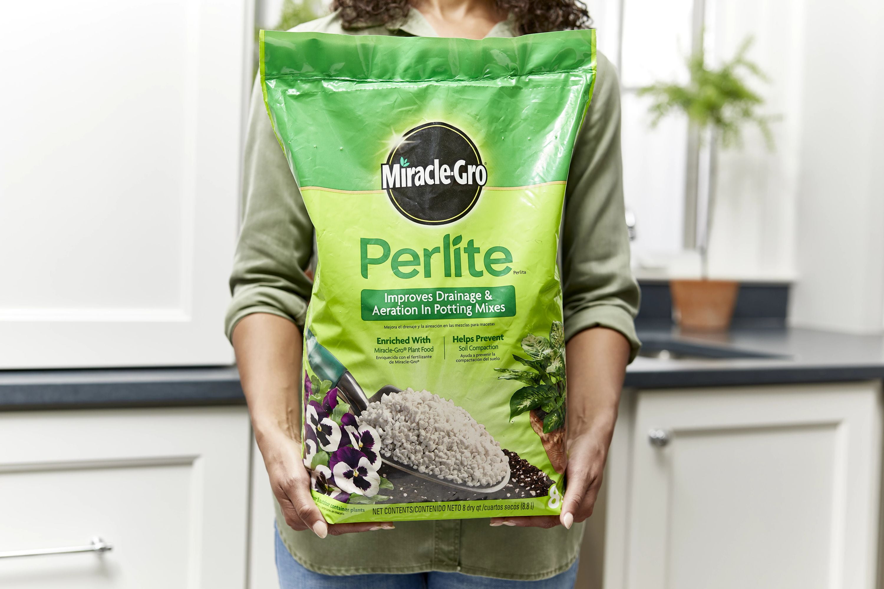 Miracle-Gro Perlite Soil Amendment for Drainage and Aeration (White, 8 qt.) k6die - Image 6
