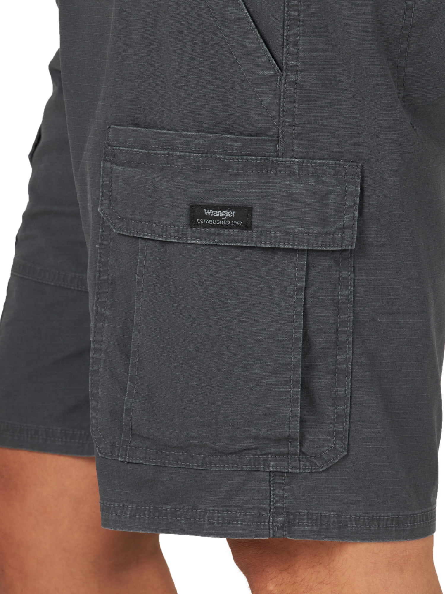 Wrangler Men's Stretch Cargo Shorts Durable Flex Fit Utility Pockets (Black, 10 in Inseam) 466m8