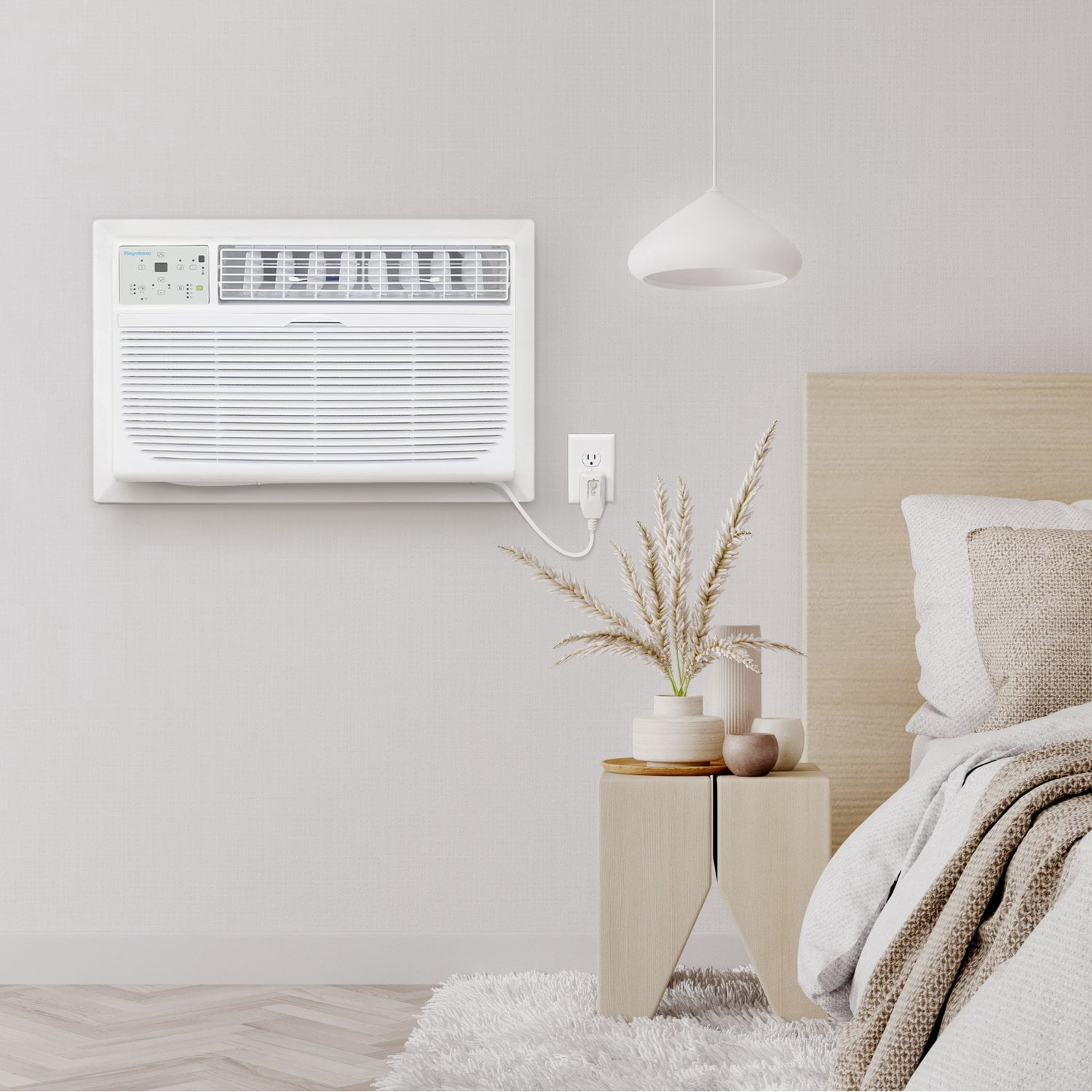 Keystone 12,000 BTU Through-the-Wall Air Conditioner with Remote Control (White, 550 sq. ft.) vuydk
