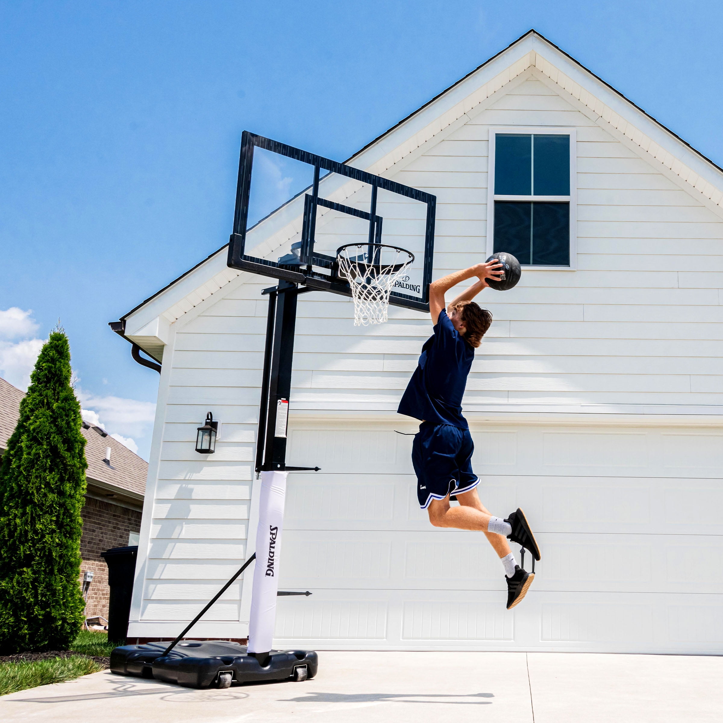 Spalding 60-Inch Portable Basketball Hoop System with Acrylic Backboard and Adjustable Height (Black/White, 60 in) b5ysn