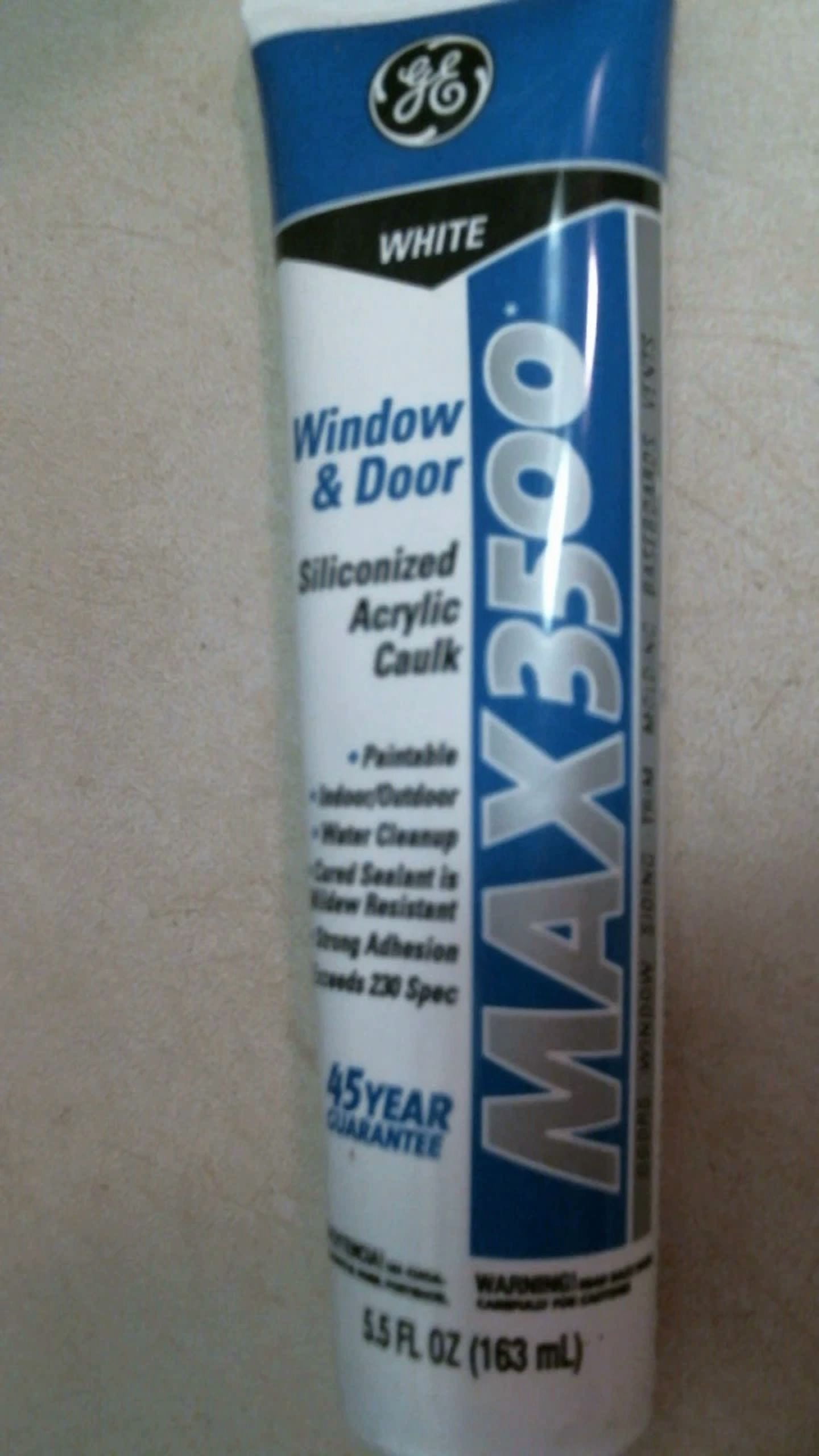 VAULT G.E. Max 3500 Siliconized Acrylic Window & Door Caulk (White, 5.5 oz) quihu