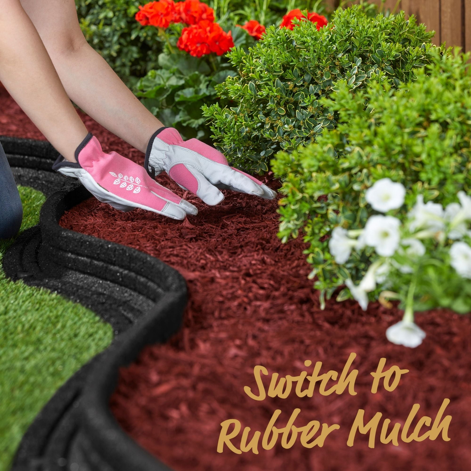 GroundSmart Shredded Rubber Mulch for Landscaping and Playgrounds (Red, 1.5 cu ft) ly172