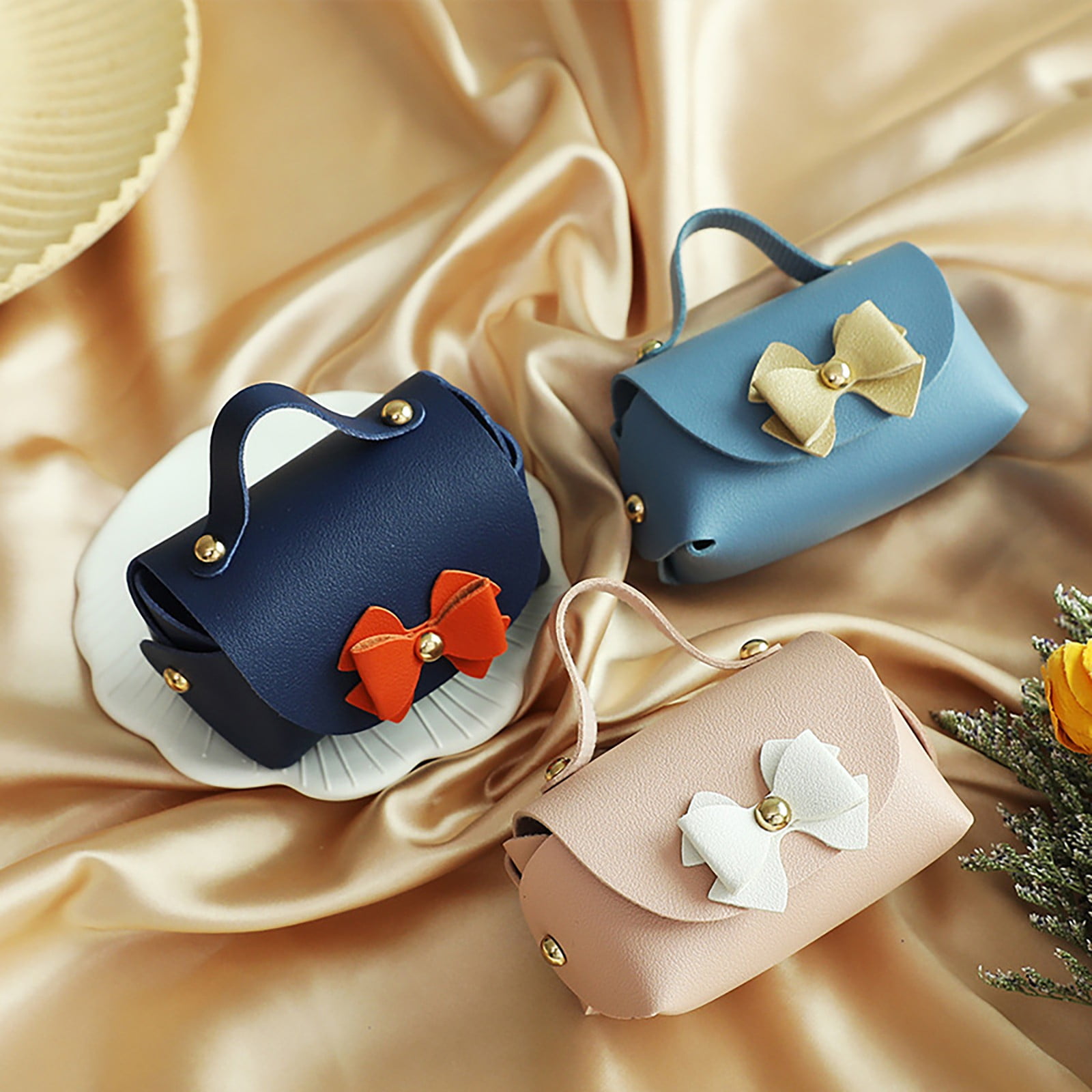 Nomeni Handheld Leather Candy Bag Elegant Wedding Favor Gift Box (Blue, 4.7 in x 3.5 in) wqs1a