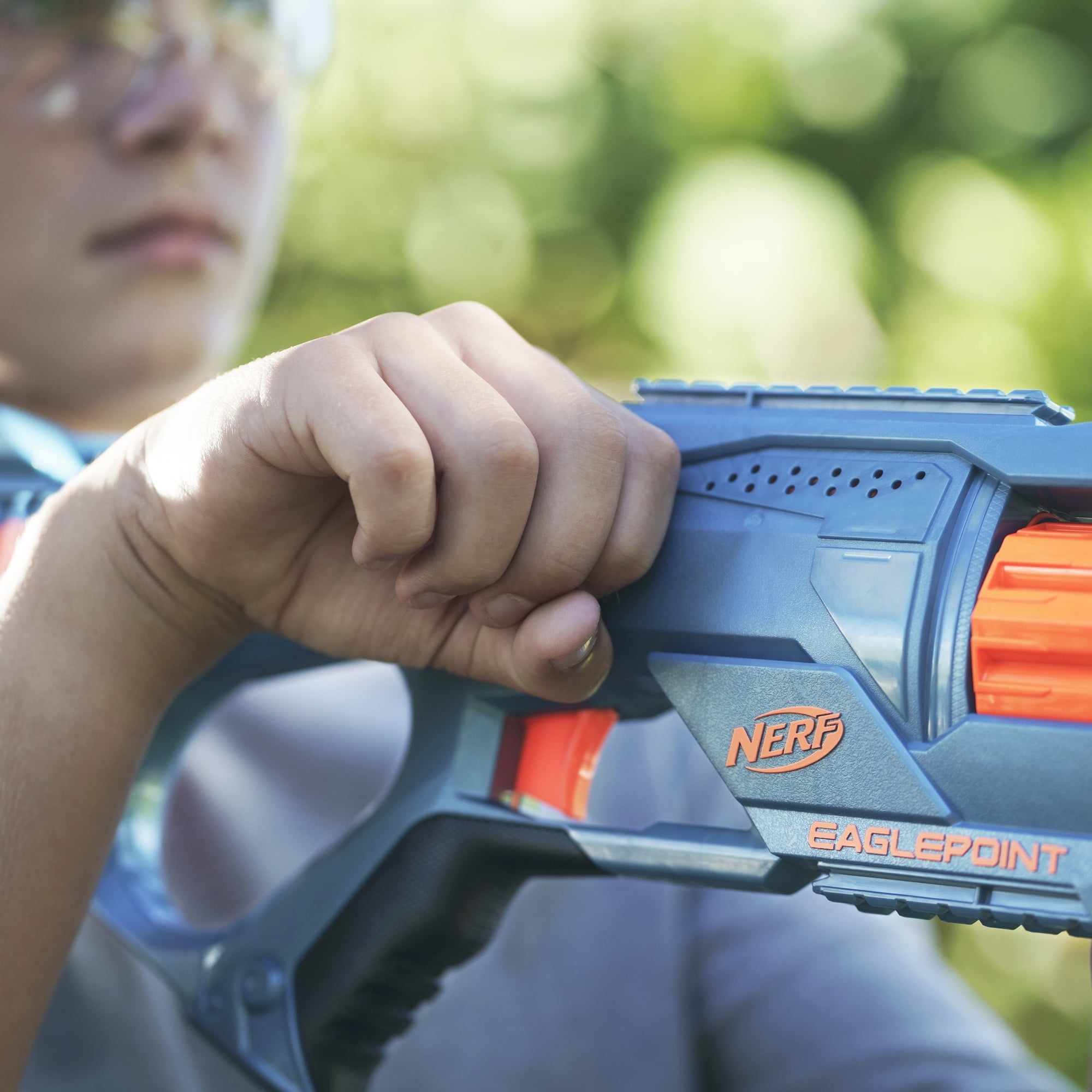 Nerf Elite 2.0 Eaglepoint RD-8 Blaster with Detachable Scope and Barrel (16 Darts) 785fg