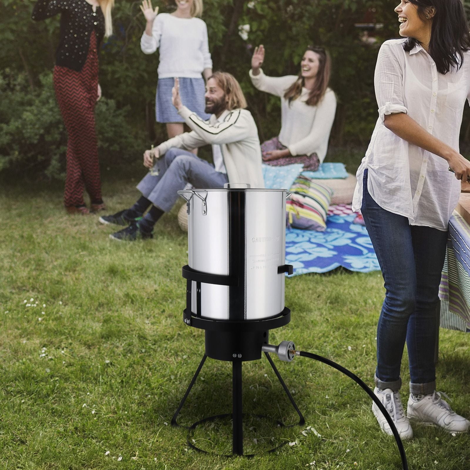 Bayou Classic 30 QT Propane Turkey Fryer Set with Aluminum Pot and Iron Stand (Silver, 30 QT) rz9xl