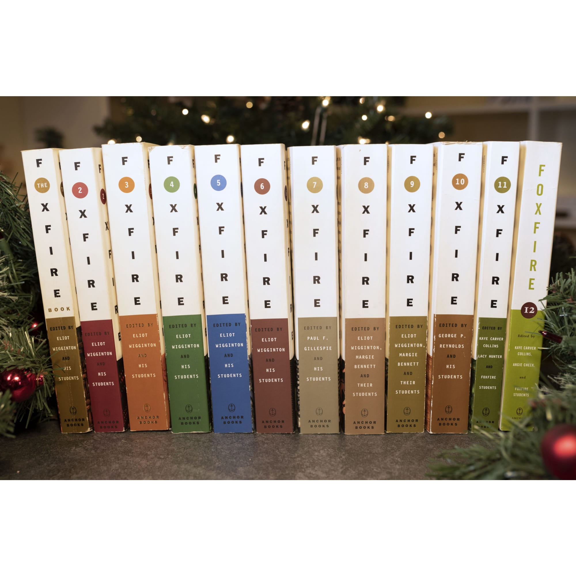 Penguin Random House The Foxfire Books Complete Series (12-Book Set, 6 in x 9 in) id2mr
