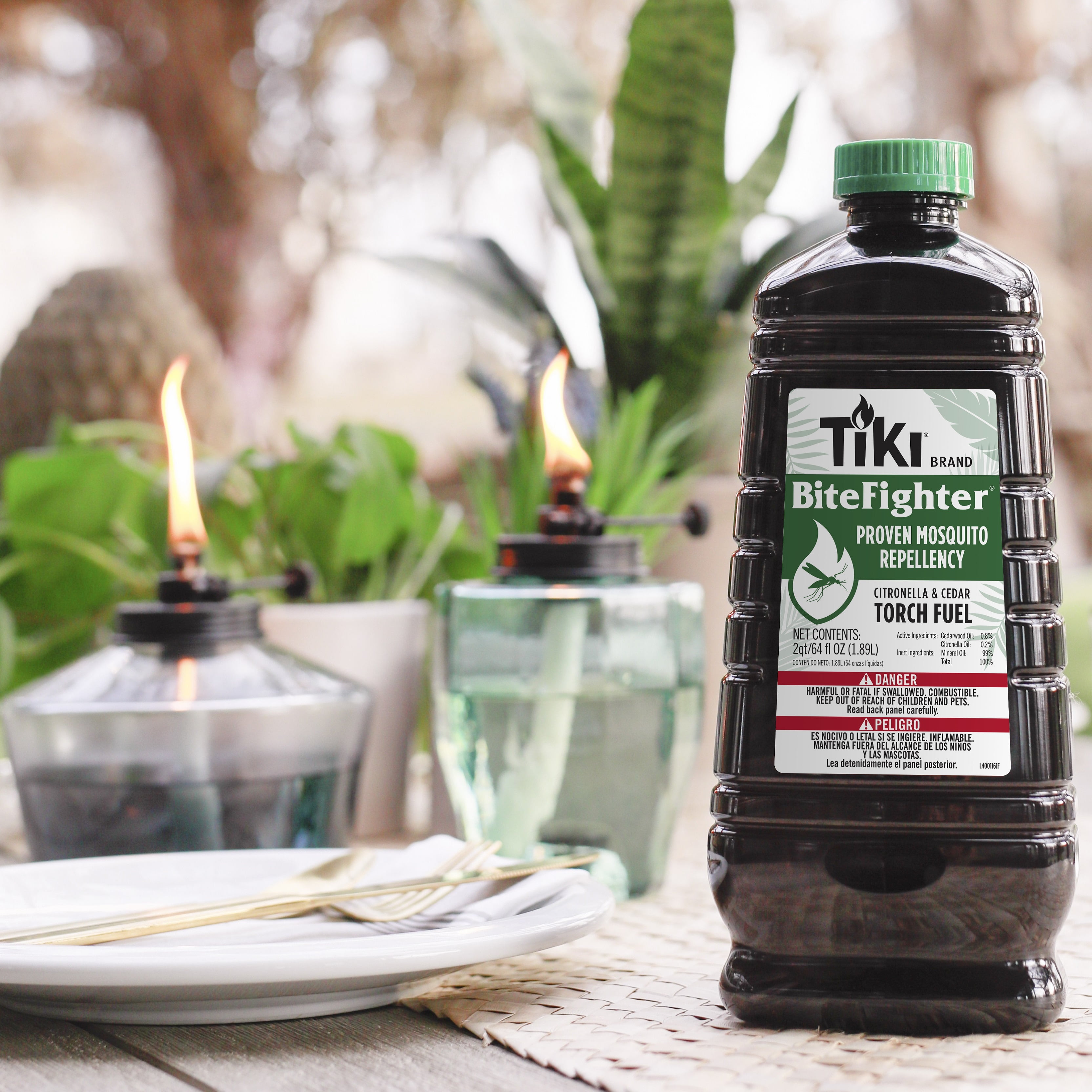 TIKI BiteFighter Mosquito Repellent Torch Fuel, Citronella and Cedar Scent, Outdoor Patio and Backyard Use (64 oz) cfvpp