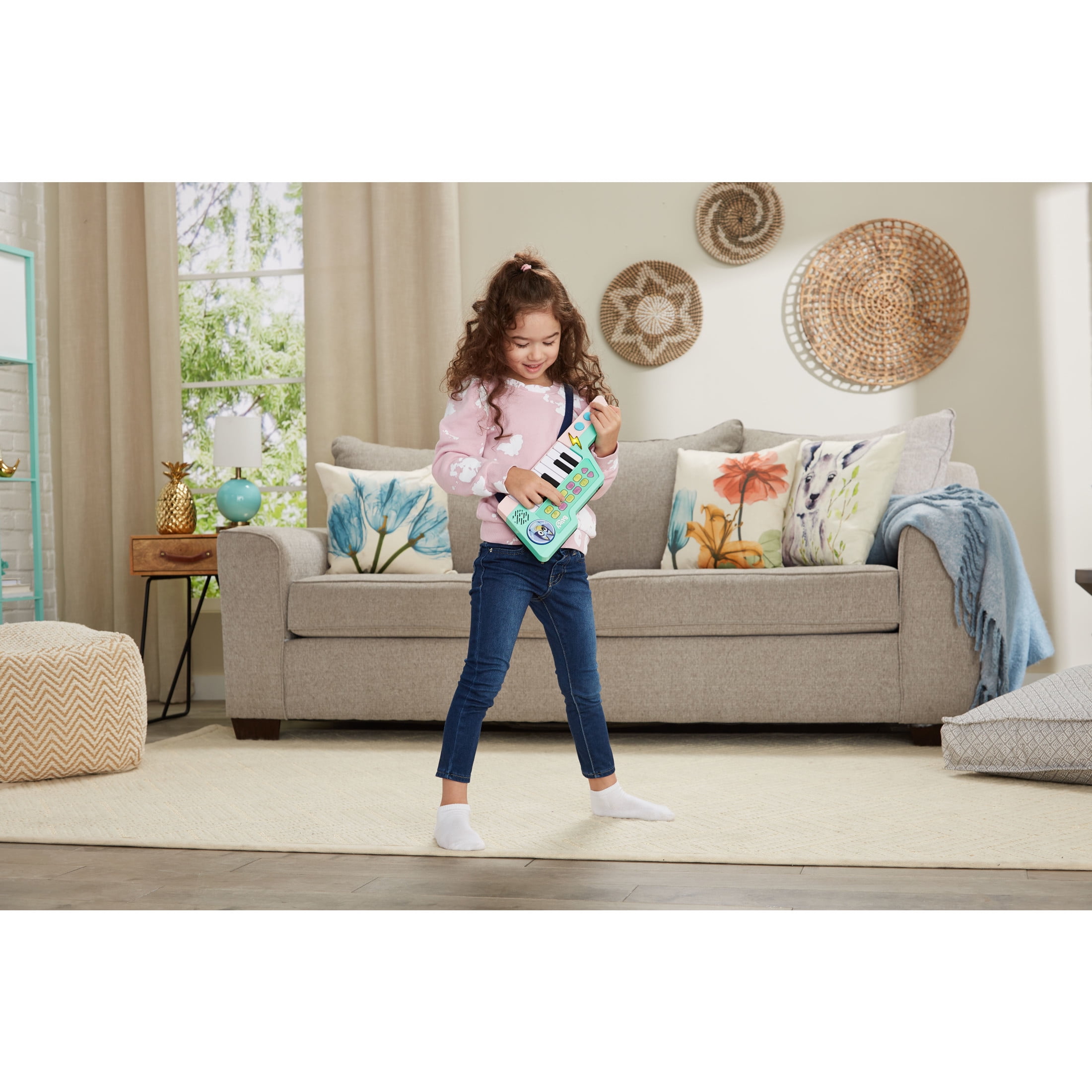 Bluey VTech Musical Keytar Toy with Strap and Sound Effects (13 in) zc05q
