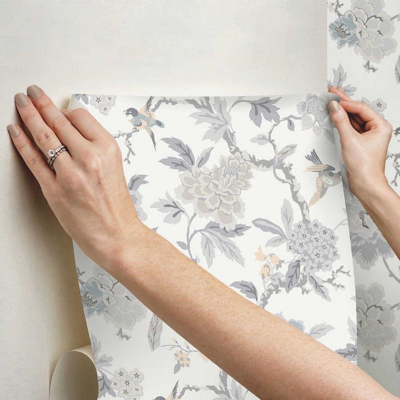 RoomMates Waverly Candid Moments Peel and Stick Wallpaper (Red, 18 in x 18.86 ft) dgpmx