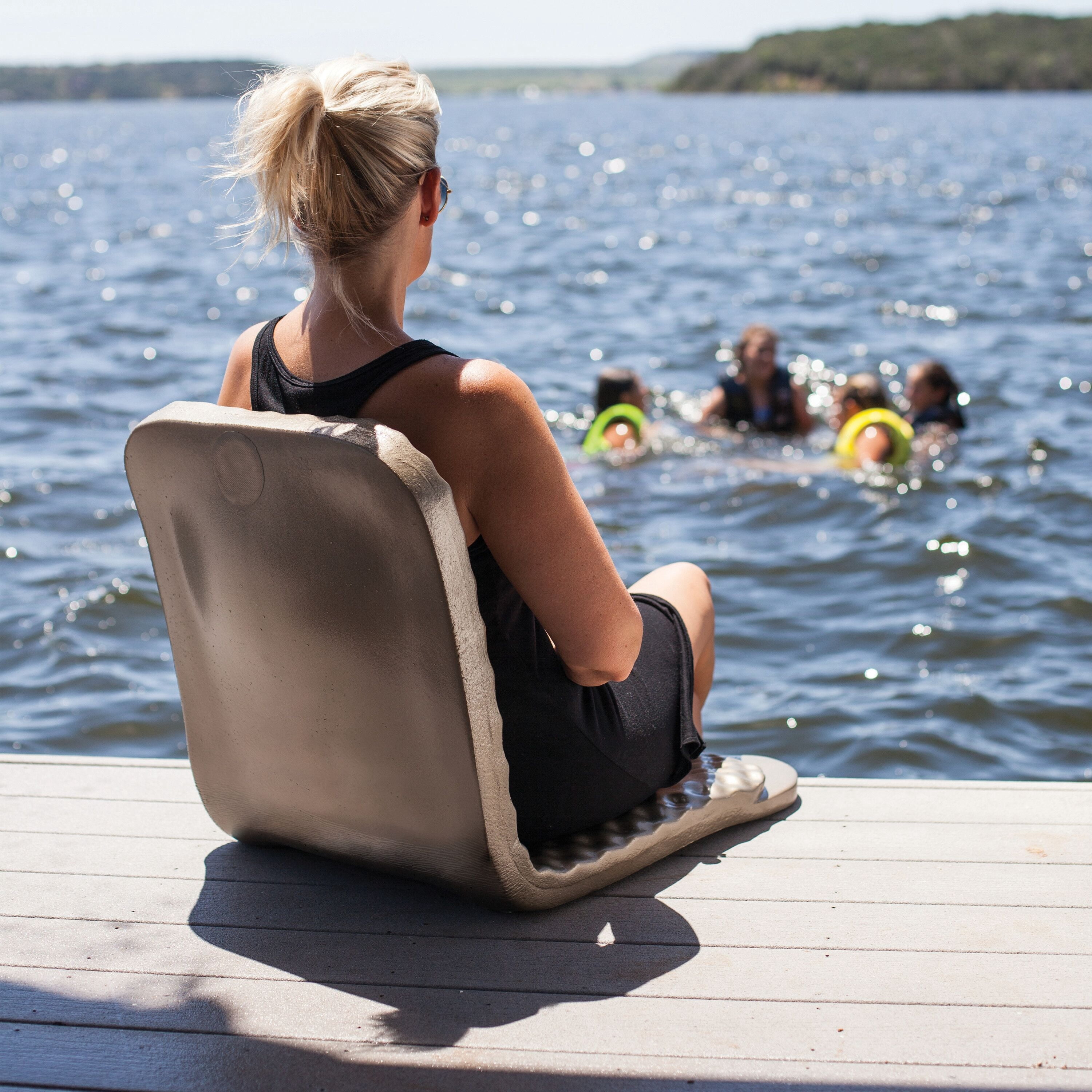 TRC Recreation Super Soft Folding Poolside Chair with Foam Apron (Bronze, 1 Pack) ucgmx