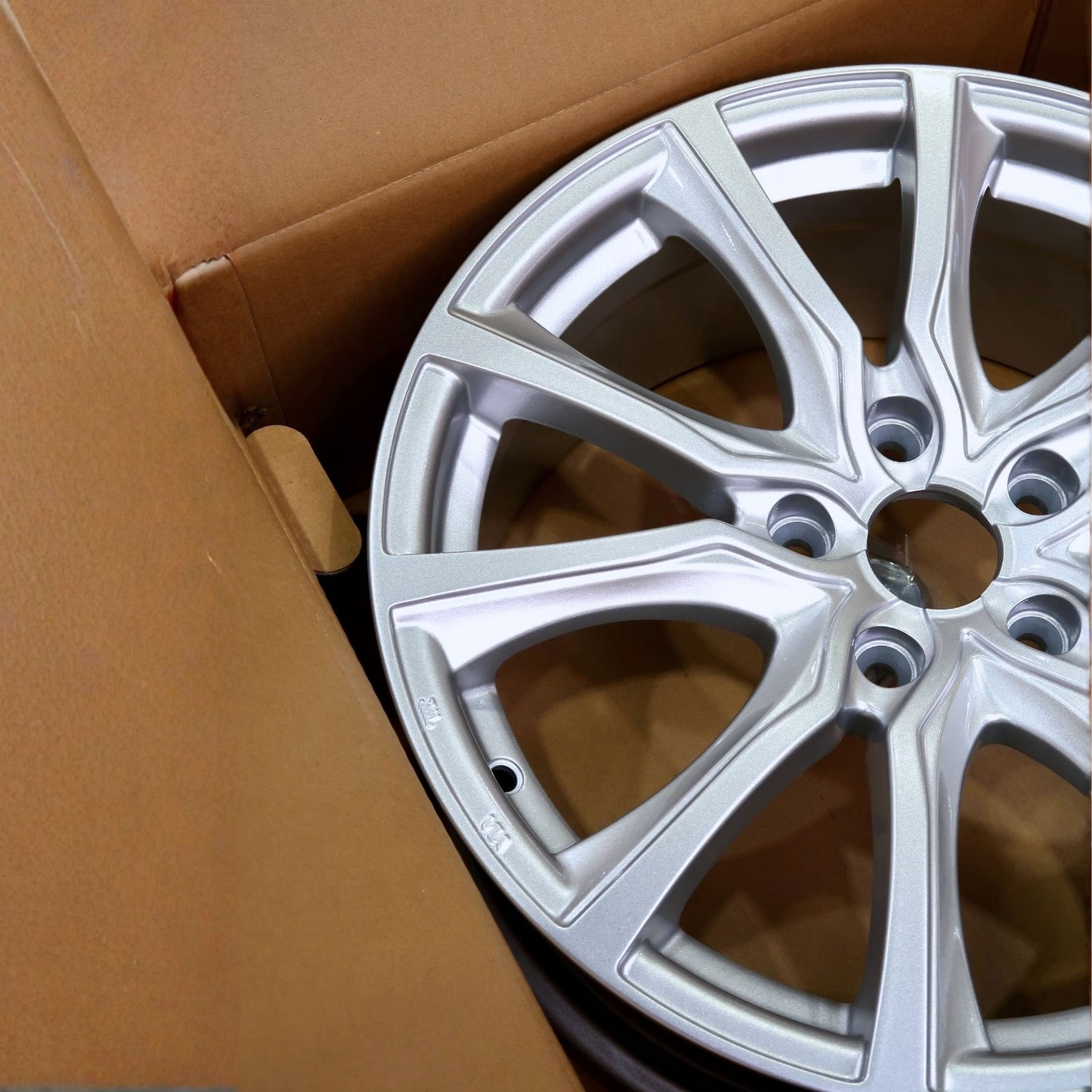 NextSet Wheels Alloy Wheel Rim for Nissan Maxima (Silver, 17 in) ctrxw
