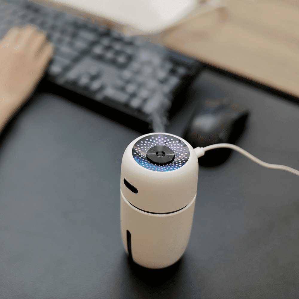 ZASTEVEOLGA Portable Mini Humidifier, Quiet Ultrasonic Cool Mist for Bedroom Office and Car (White, 6.76 fl oz) rghd2