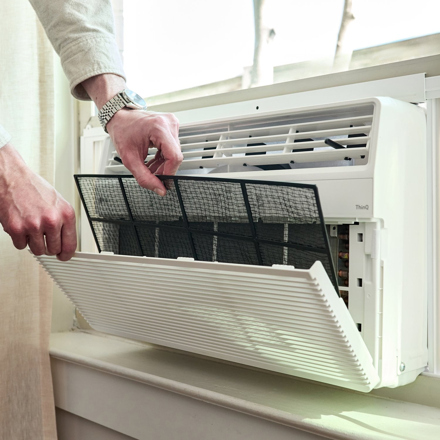 LG 8000 BTU Window-Mount Air Conditioner with Remote Control (White, 350 sq ft) t08rg