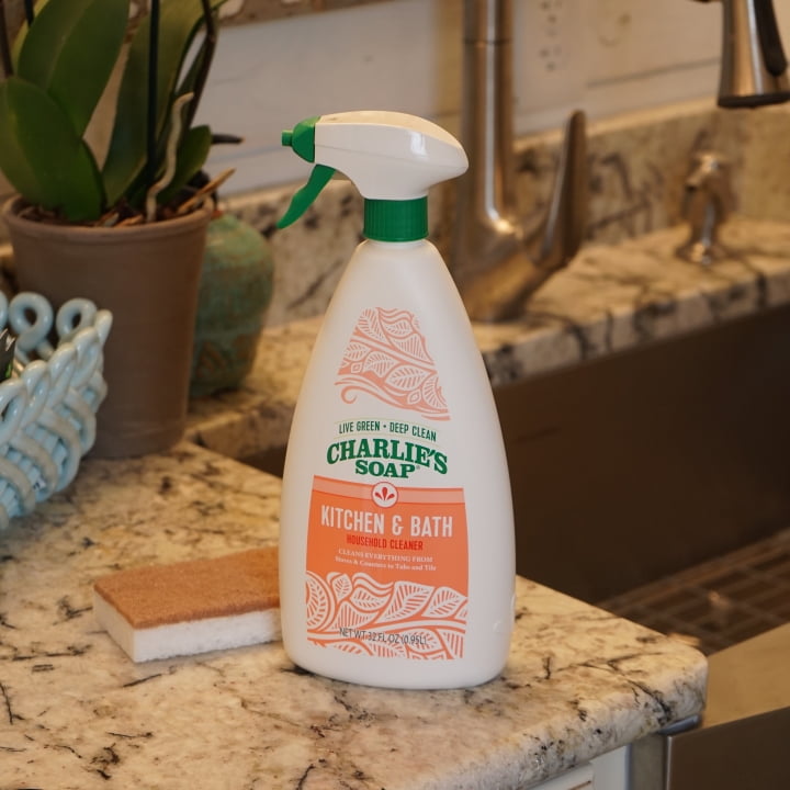 Charlie's Soap Kitchen and Bath Household Cleaner, Non-Toxic Multi-Surface Spray (32 oz) 9hcau