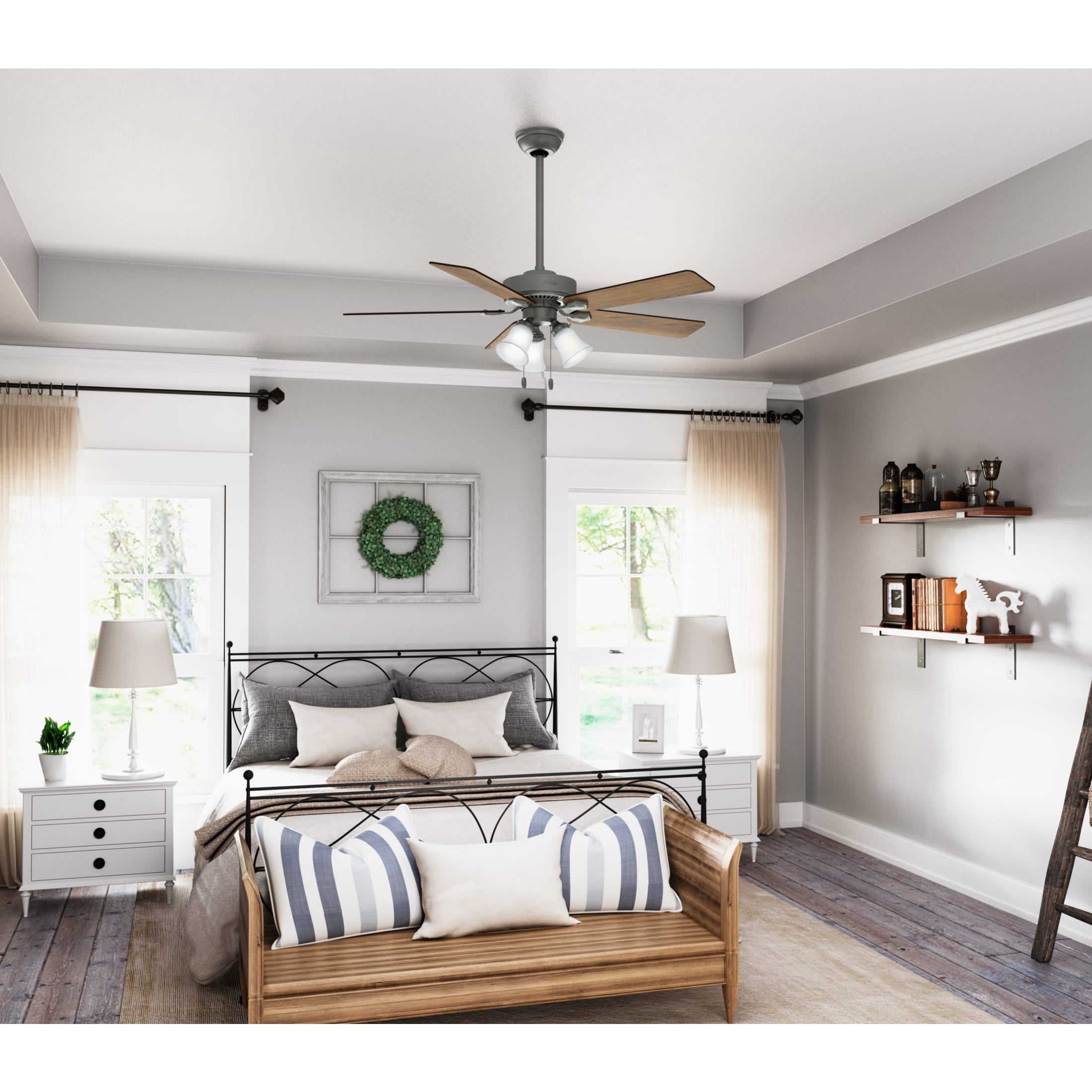 Hunter Swanson 52 in Indoor Ceiling Fan with LED Lights (Matte Silver, 52 in) t92b8