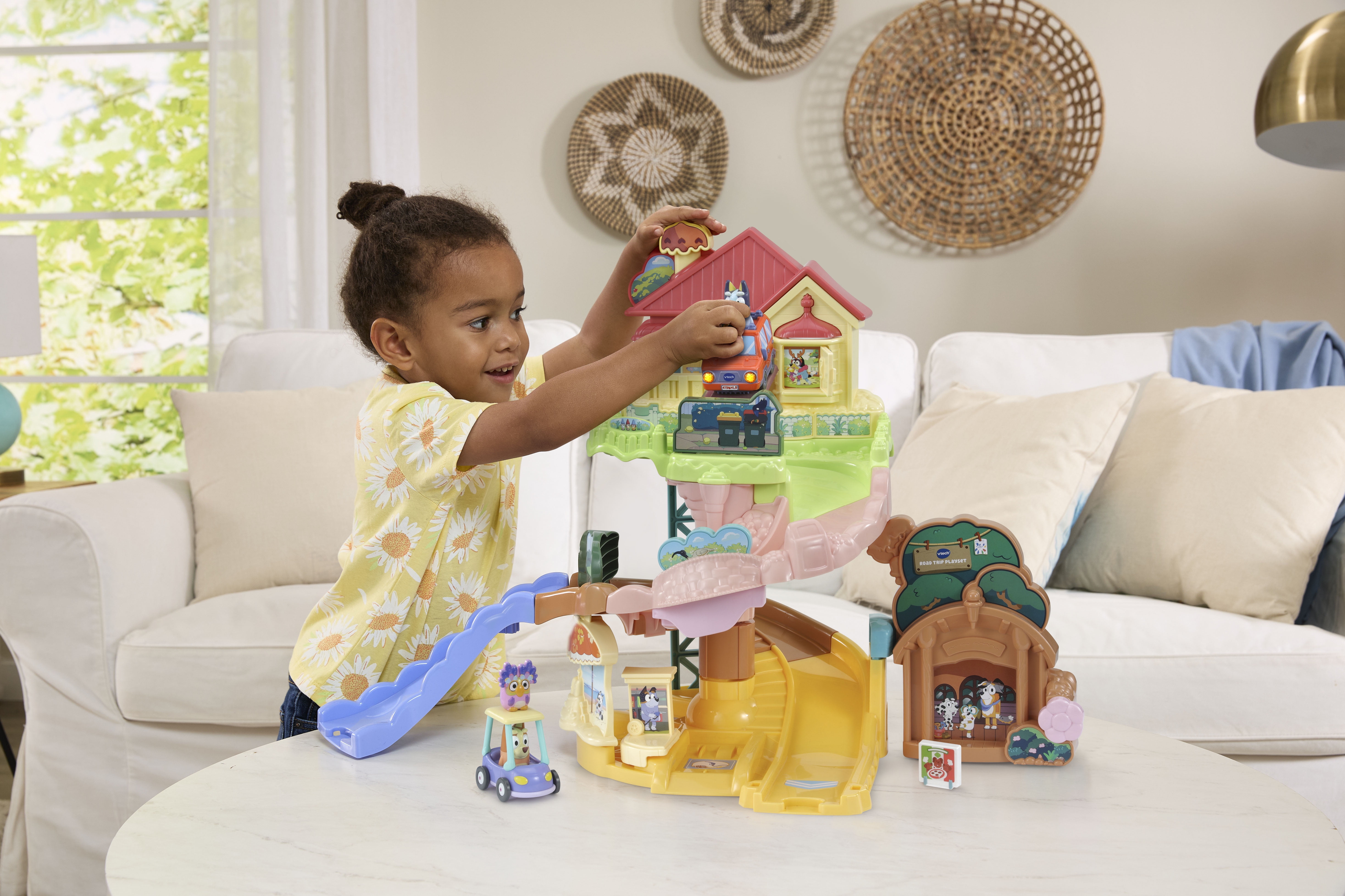 VTech Bluey Road Trip Electronic Playset with Heeler 4WD and Bingo Pedal Car (1 Set) lalcz
