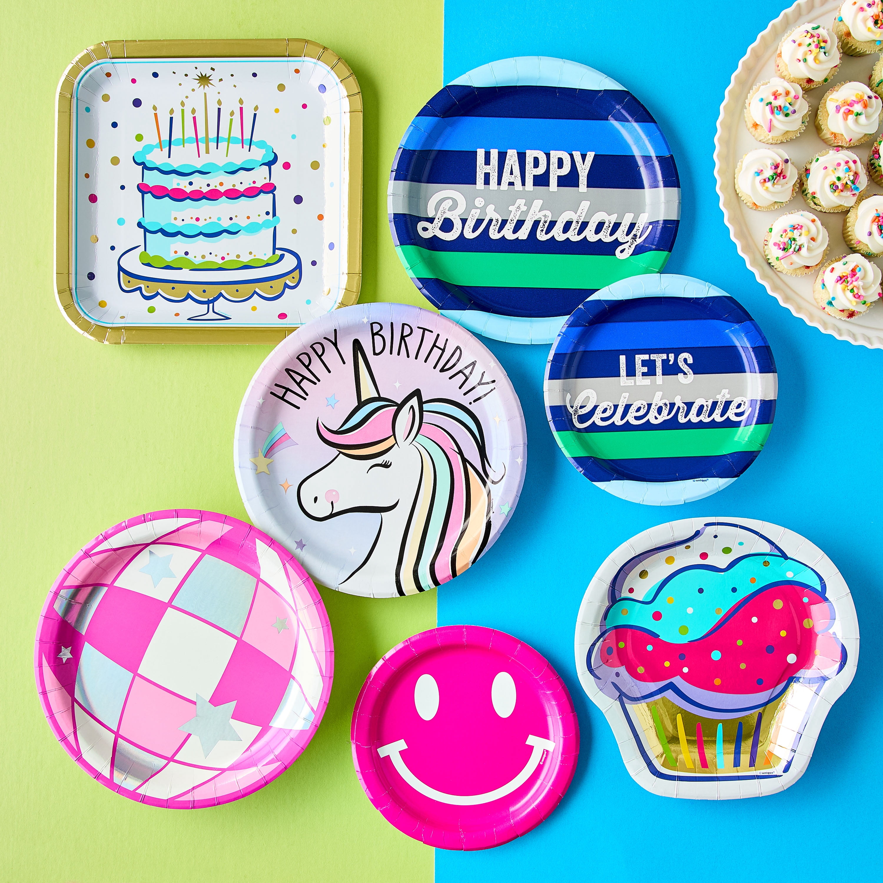 Way To Celebrate Disposable Paper Plates, Smiling Face Design, Pink (7 in, 60 Count) v02di