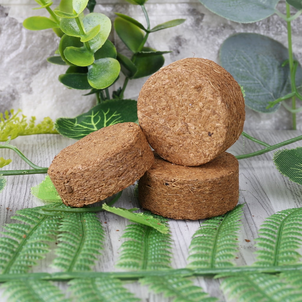Geemin Coconut Fiber Coir Pellet Nutrient Soil for Indoor and Outdoor Gardening (10 Pack) c10n0